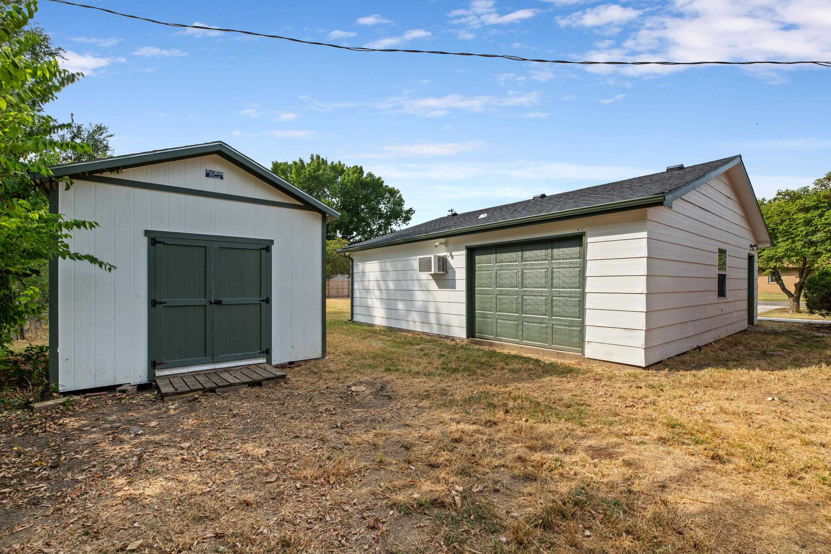 2840 N Halstead St Property Photo 32