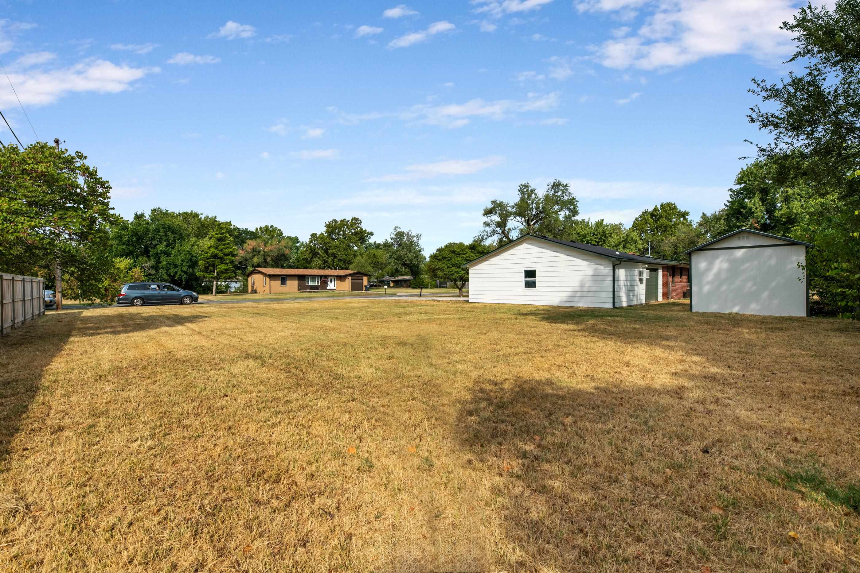 2840 N Halstead St Property Photo 35