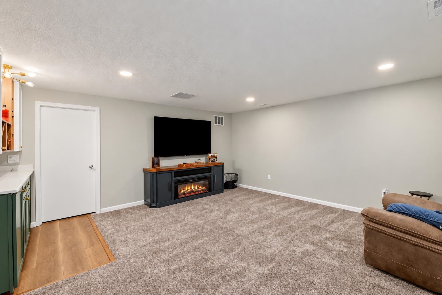 4368 N Rutgers Cir. Property Photo 21