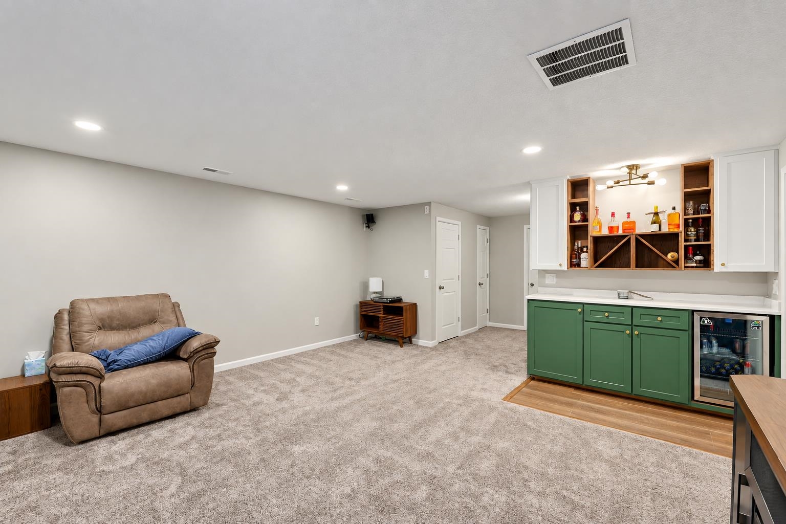 4368 N Rutgers Cir. Property Photo 23