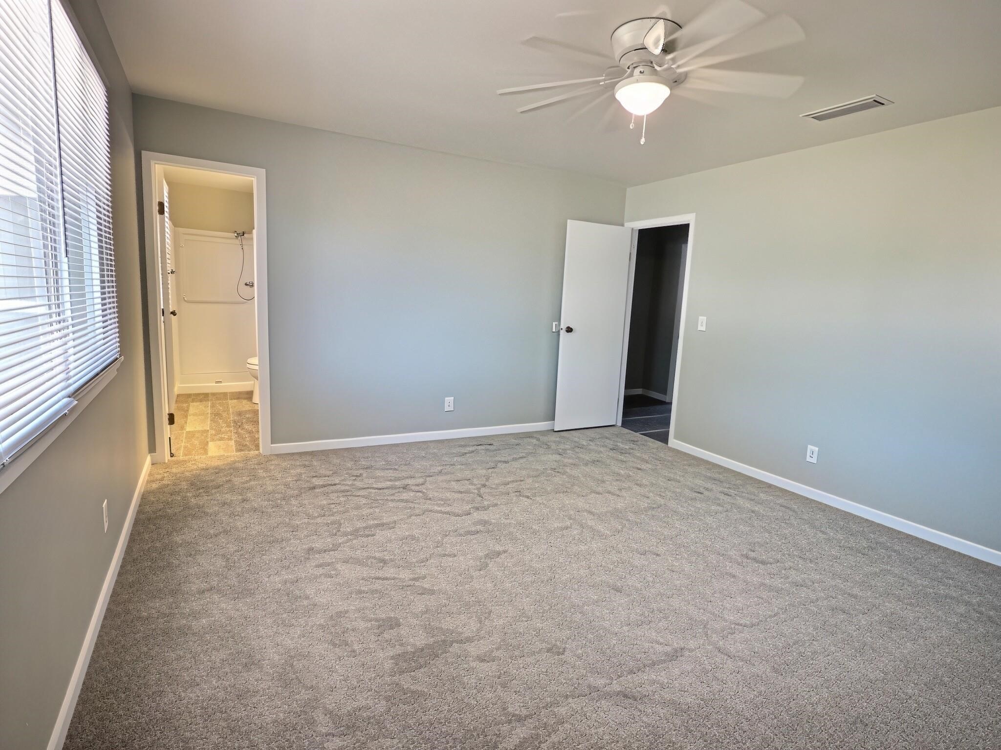5013 E Looman Property Photo 18