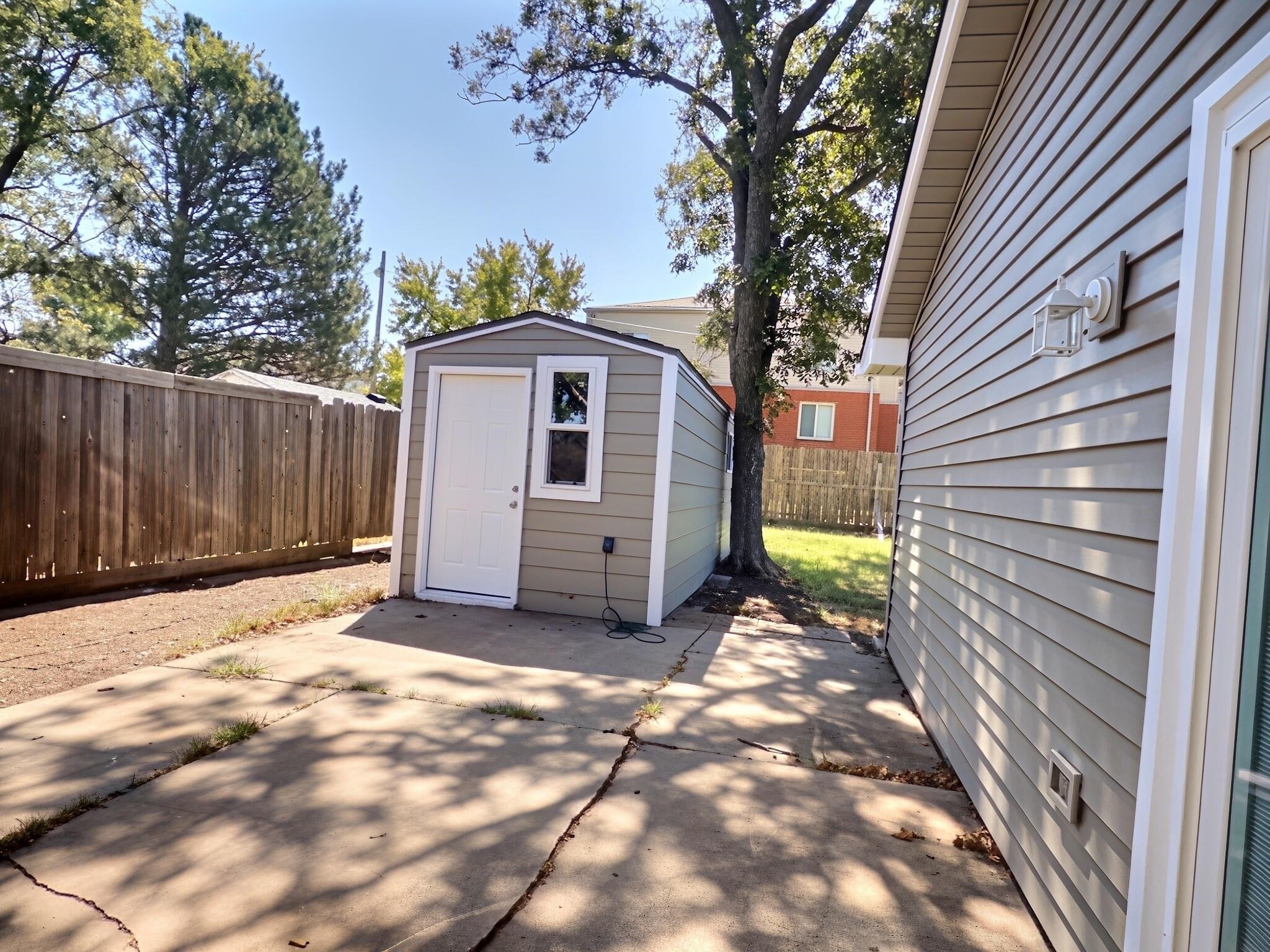 5013 E Looman Property Photo 33