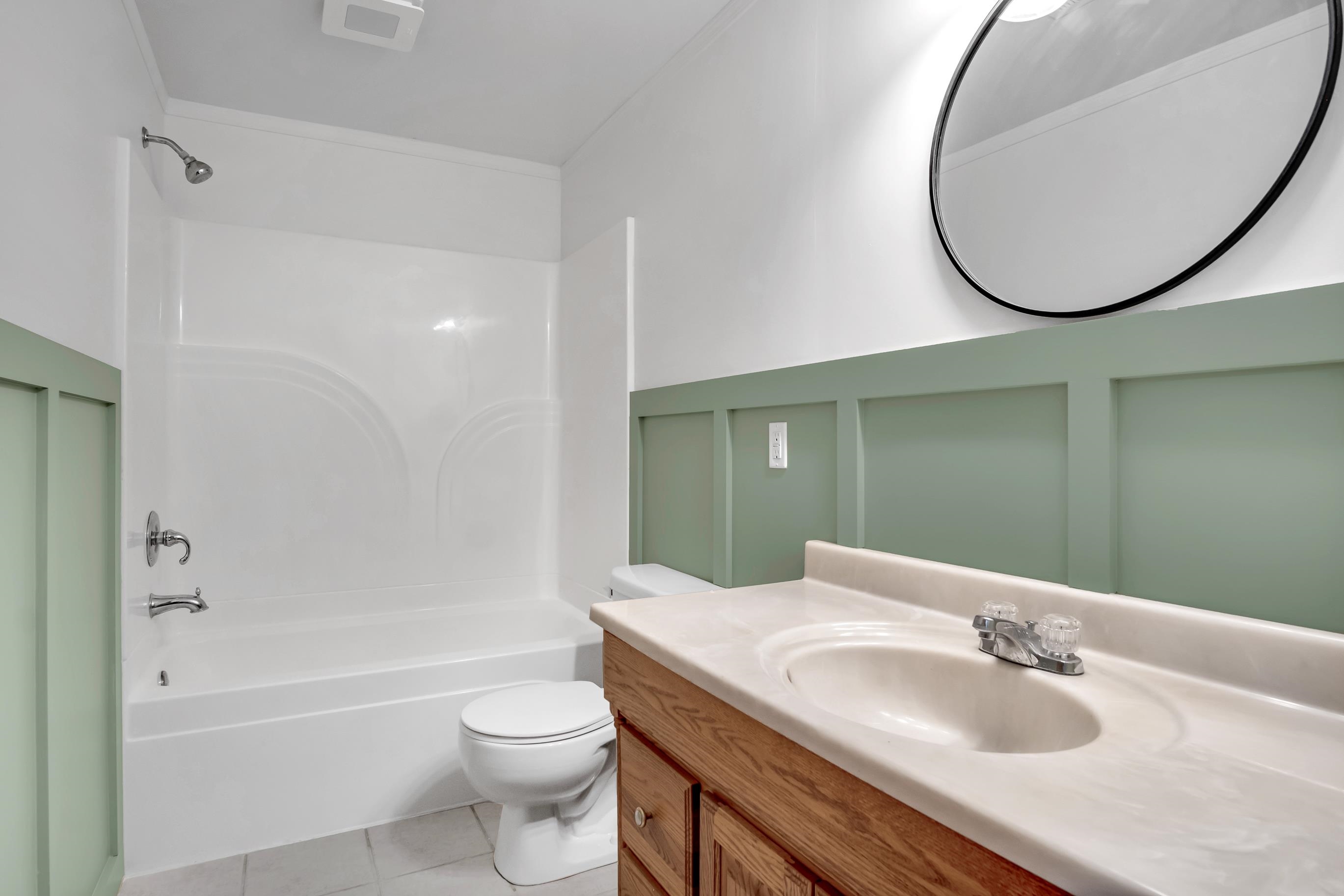 2306 Paddington Ct Property Photo 24