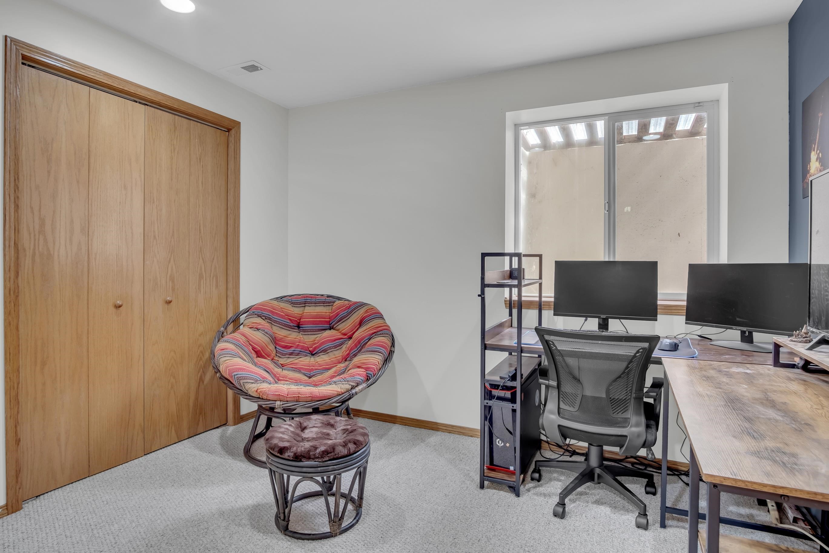 2306 Paddington Ct Property Photo 25