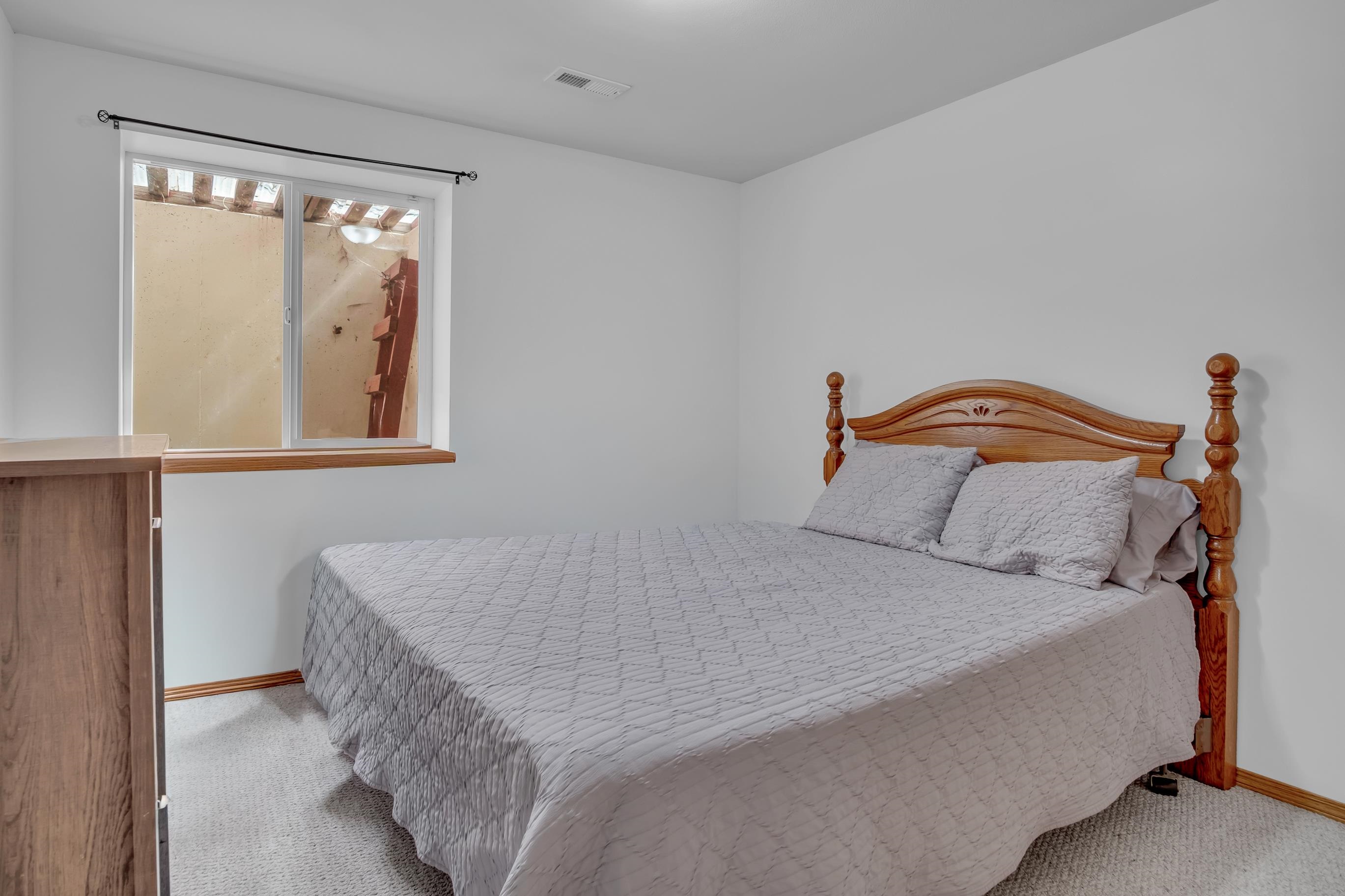 2306 Paddington Ct Property Photo 26