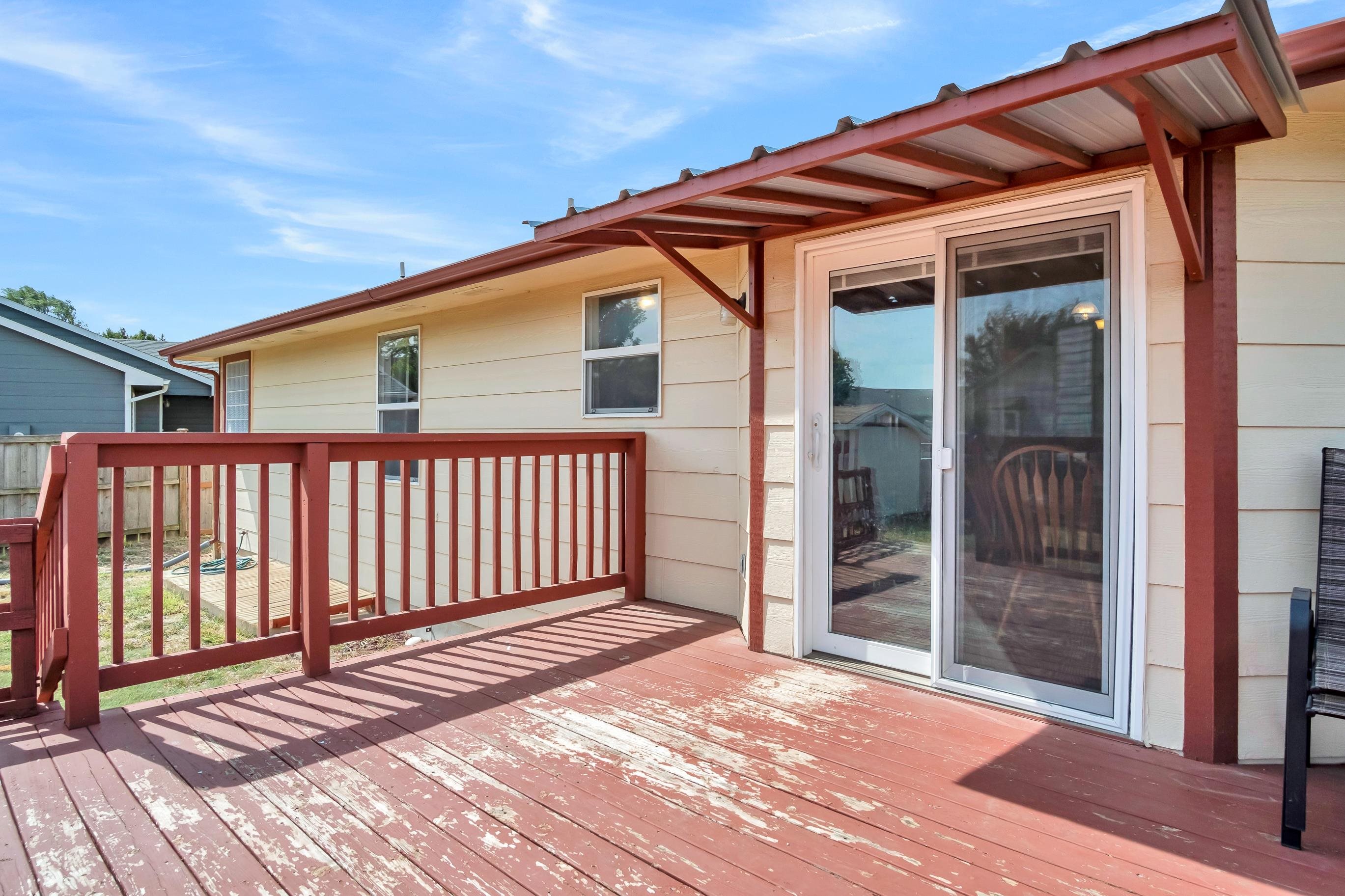 2306 Paddington Ct Property Photo 28