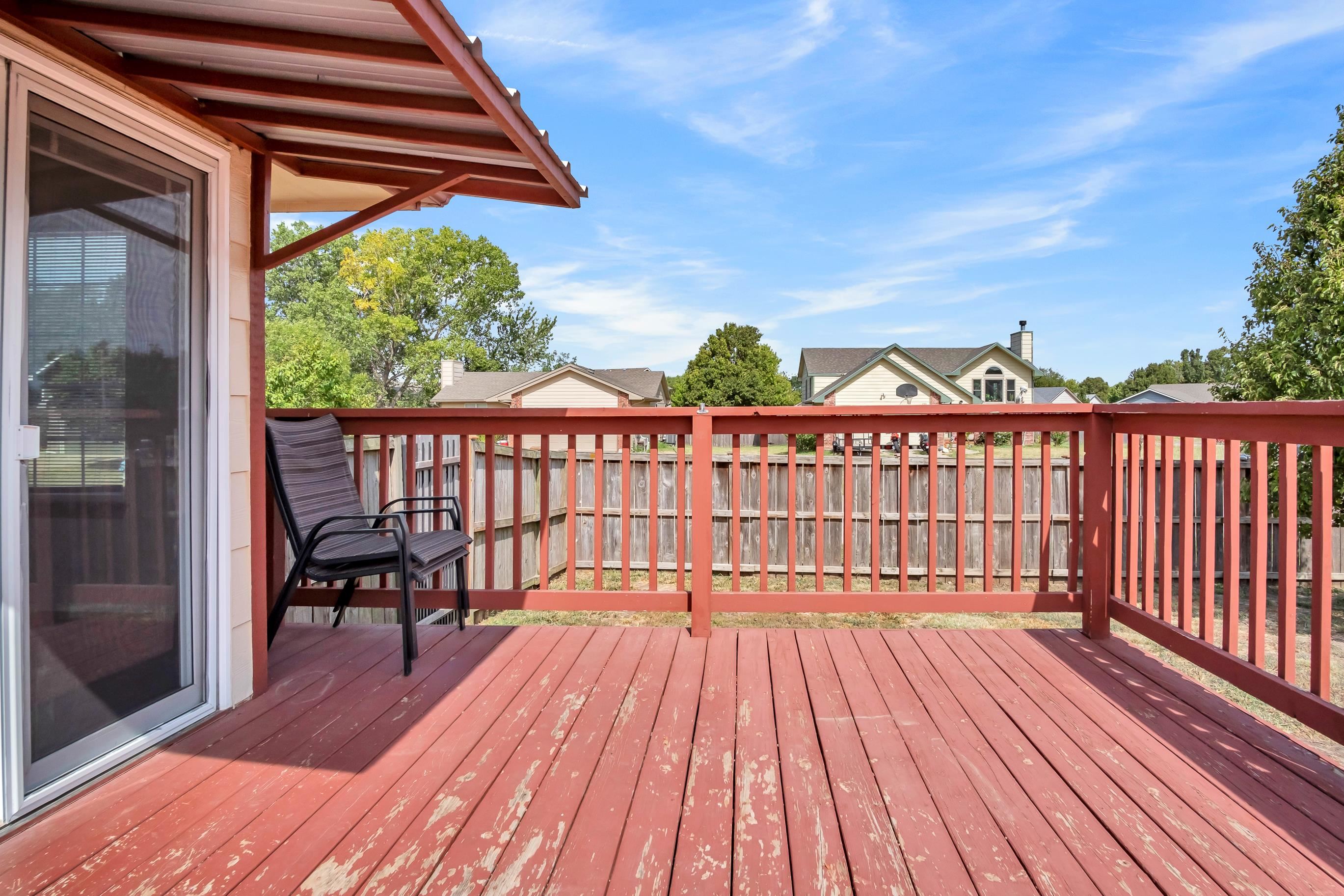 2306 Paddington Ct Property Photo 29