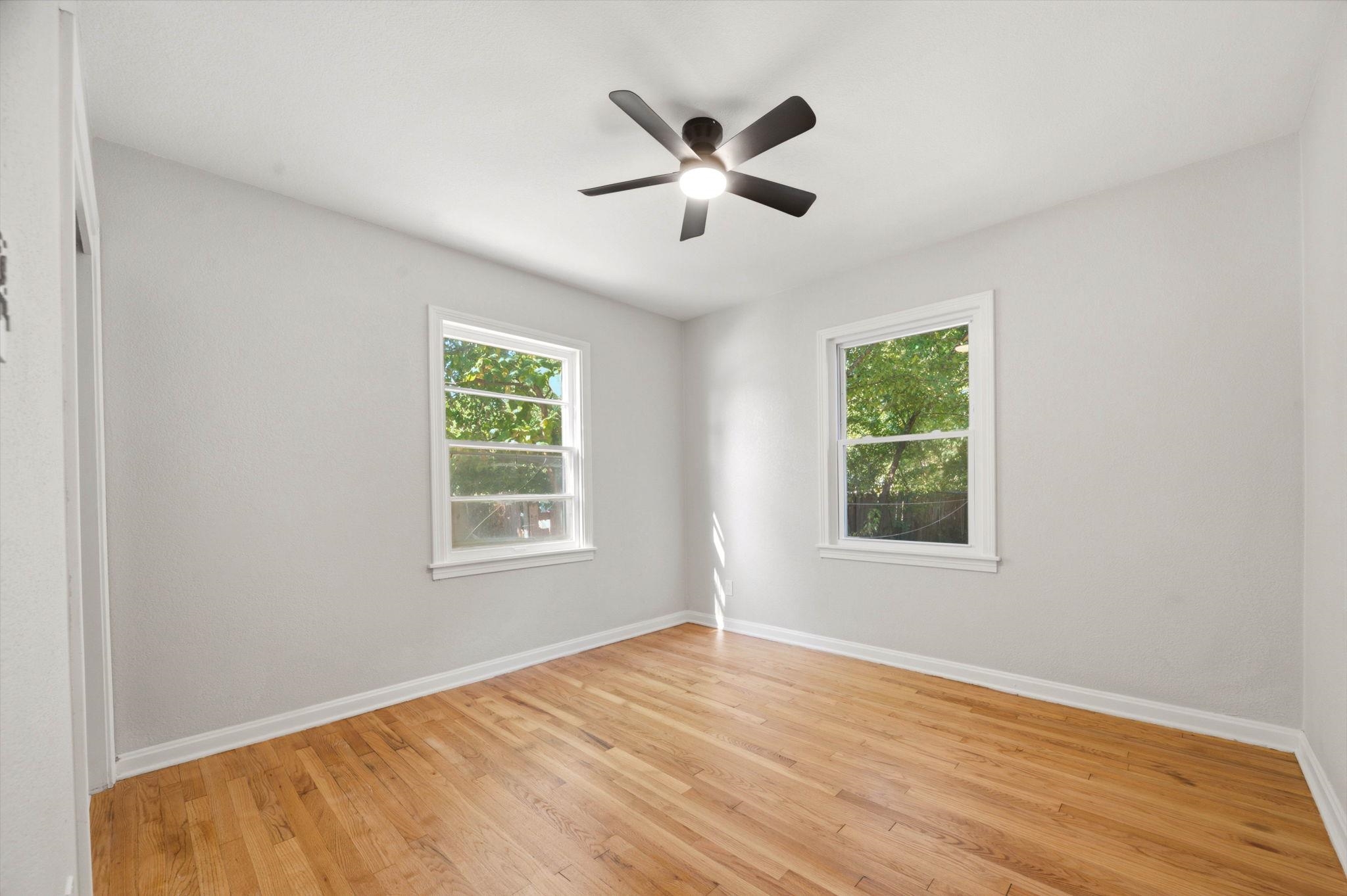 809 N Oliver Ave Property Photo 12