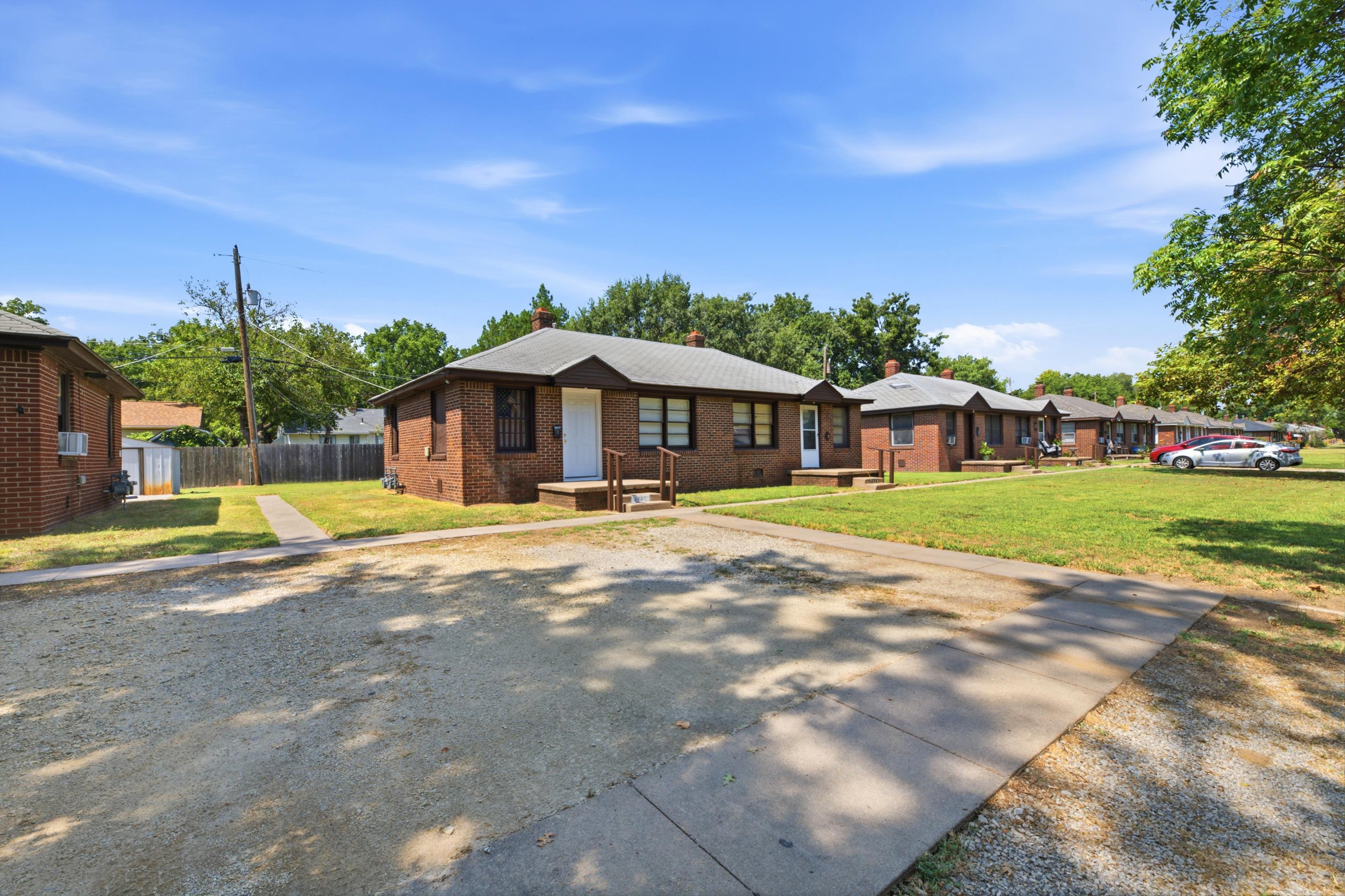 2525 S Ellis Ave Property Photo 34