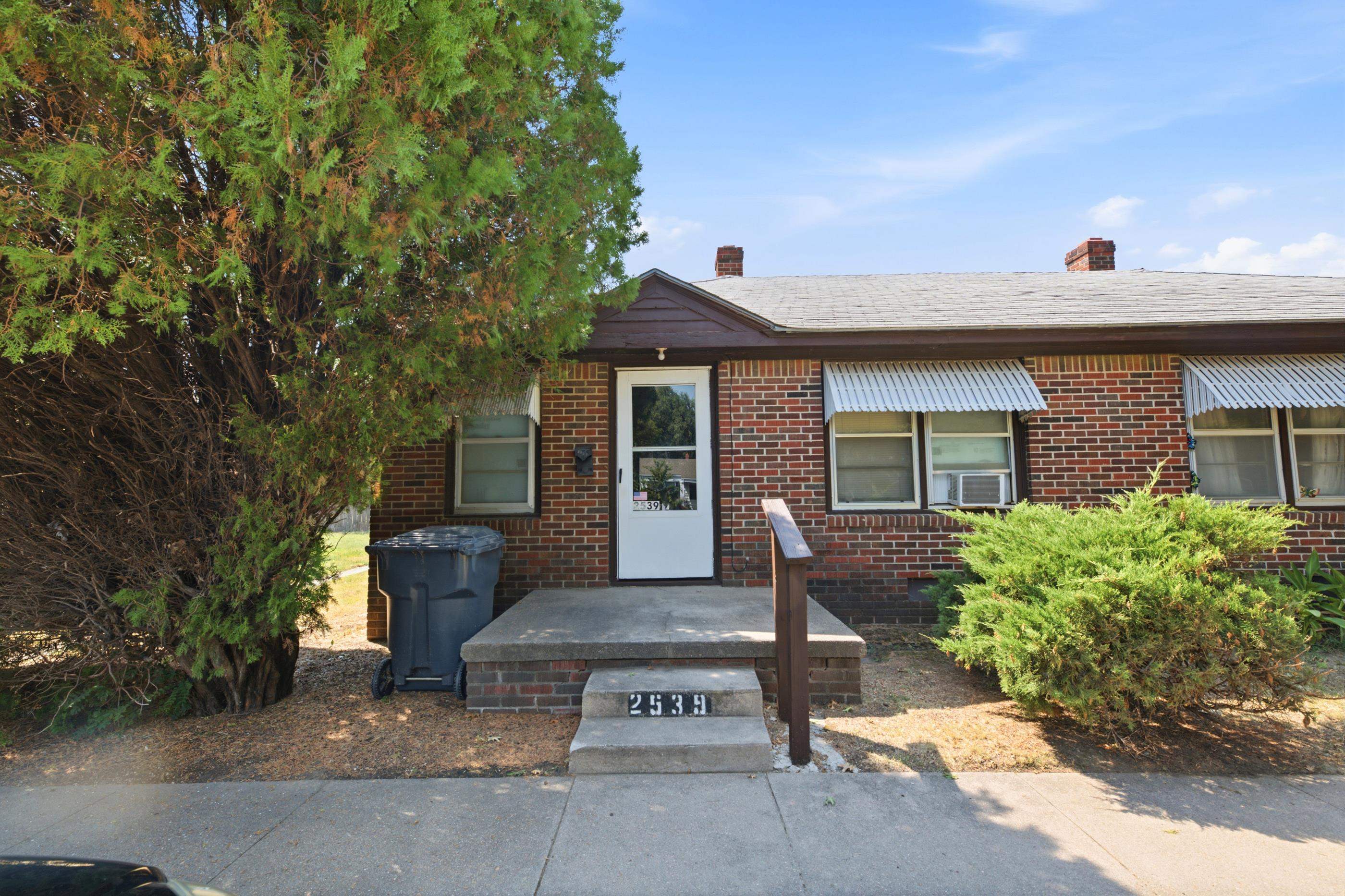2537 S Ellis Ave Property Photo 13