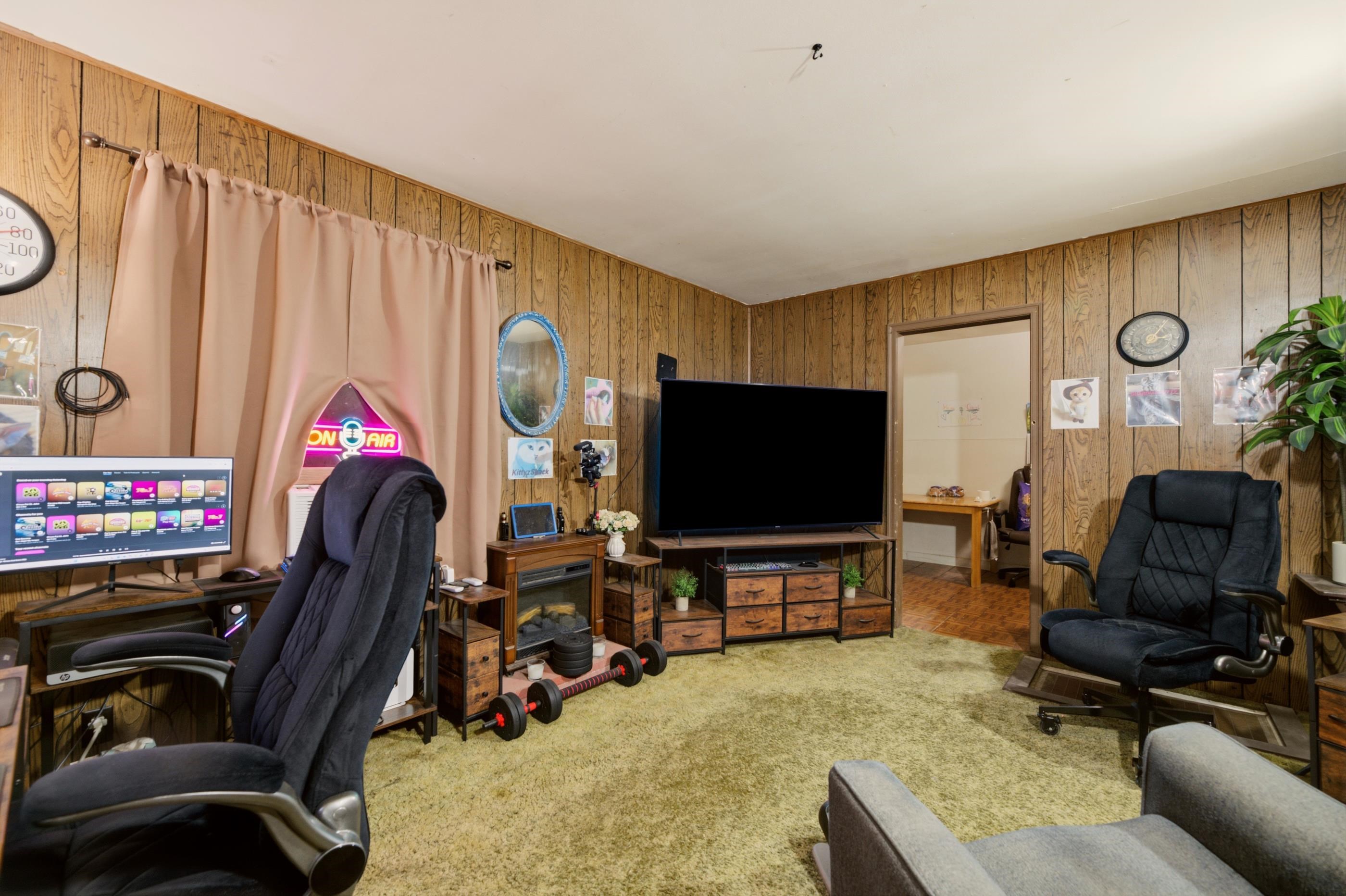 2537 S Ellis Ave Property Photo 14