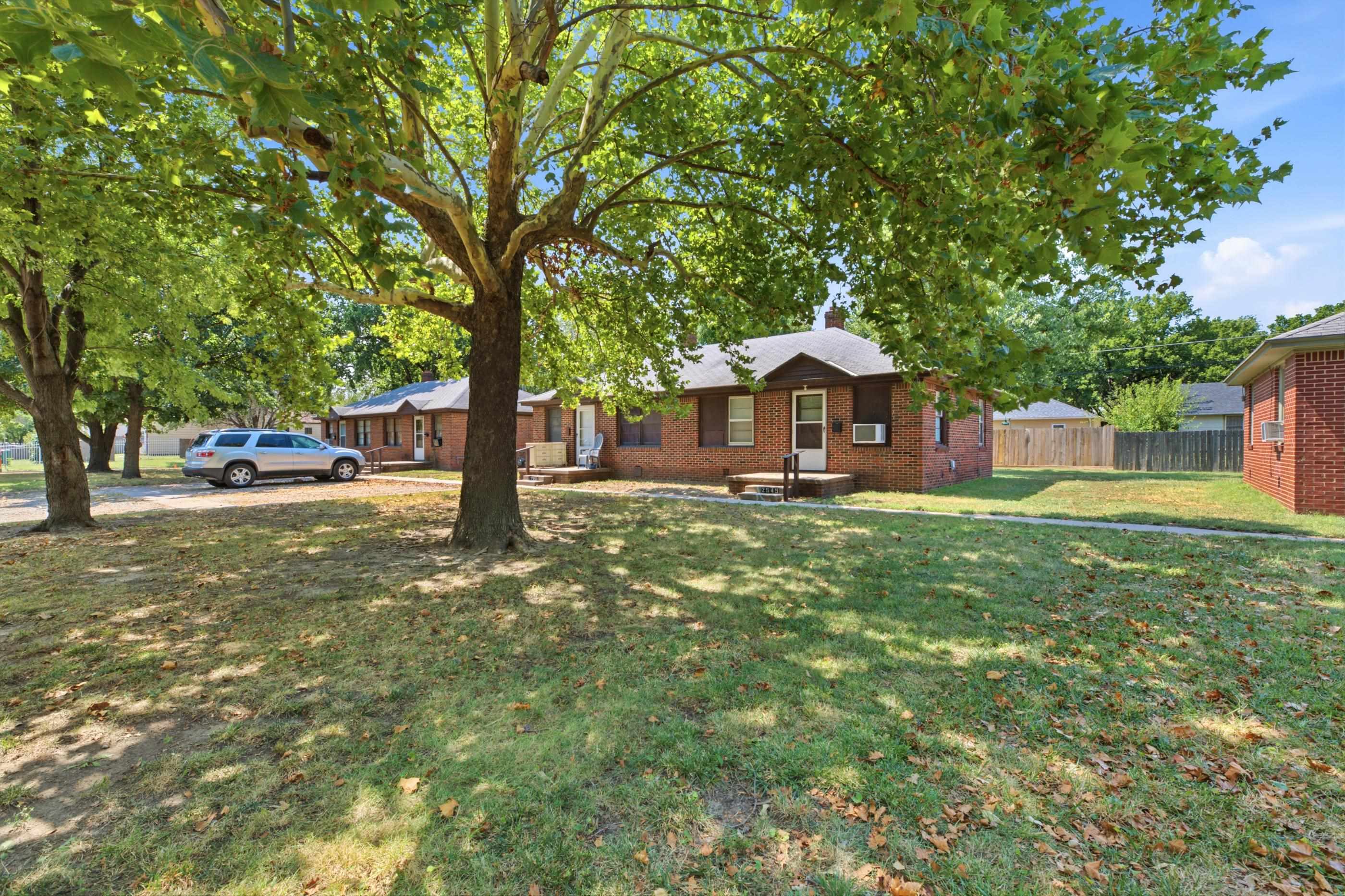 2549 S Ellis Ave Property Photo 23