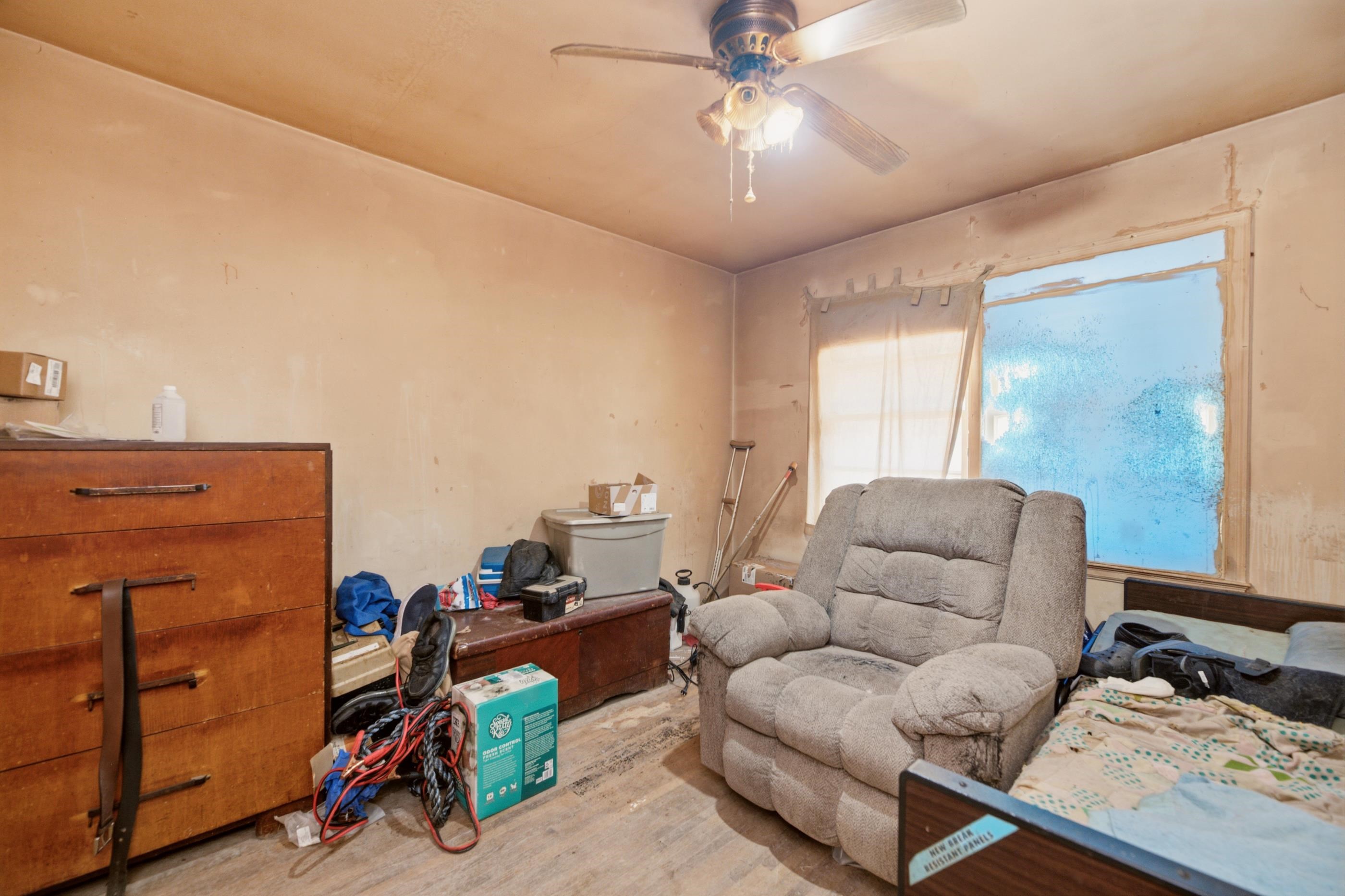 2555 S Ellis Ave Property Photo 10