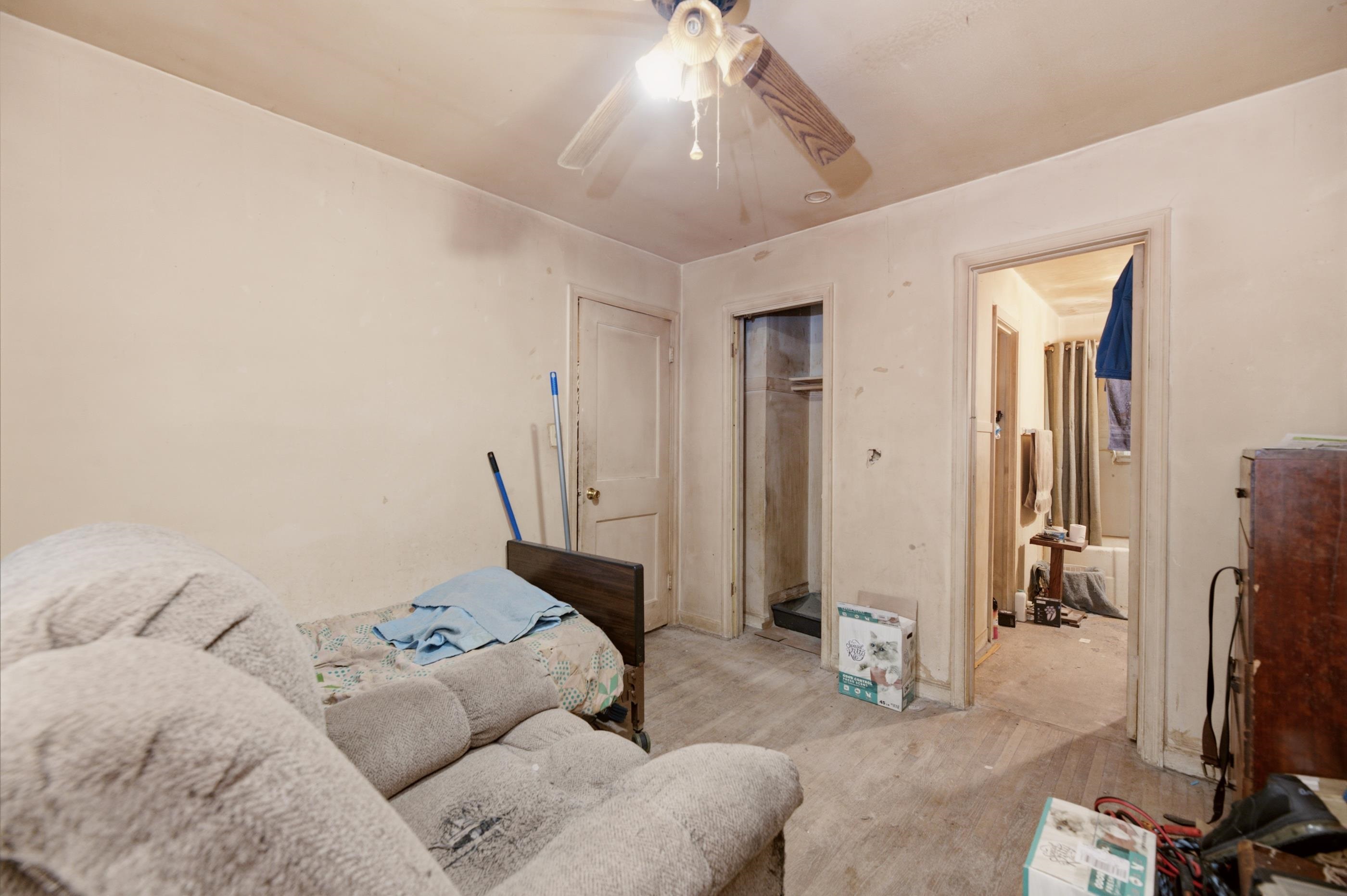 2555 S Ellis Ave Property Photo 11