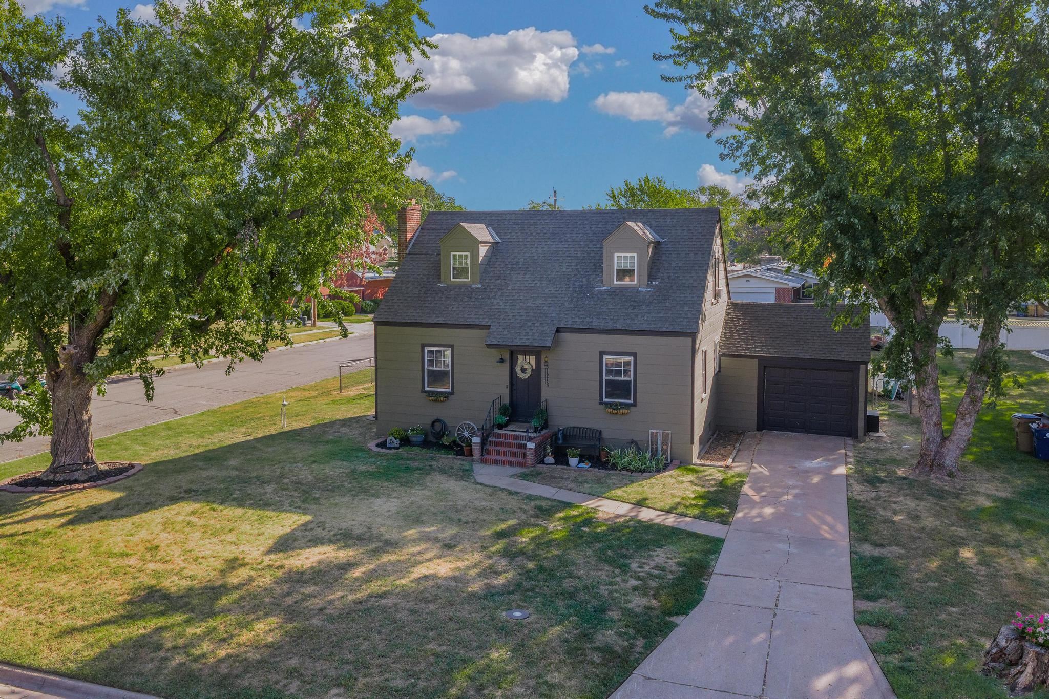 328 Filmore St Property Photo 1