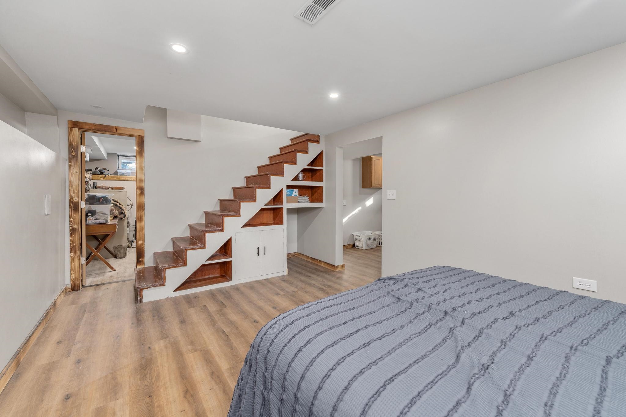 328 Filmore St Property Photo 26