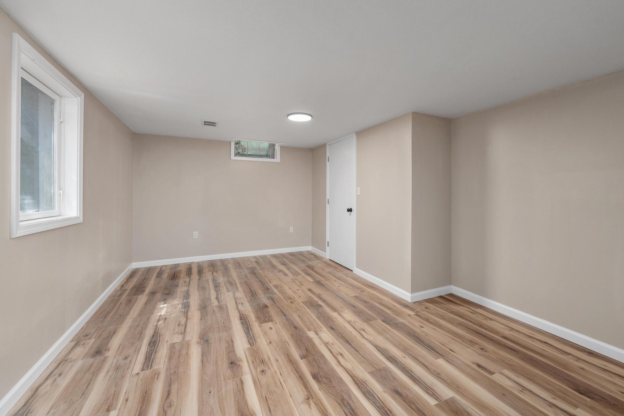 1138 S Waverly Property Photo 20