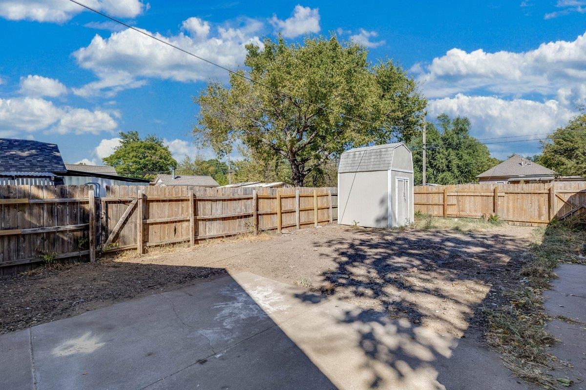 722 S Ida Property Photo 32