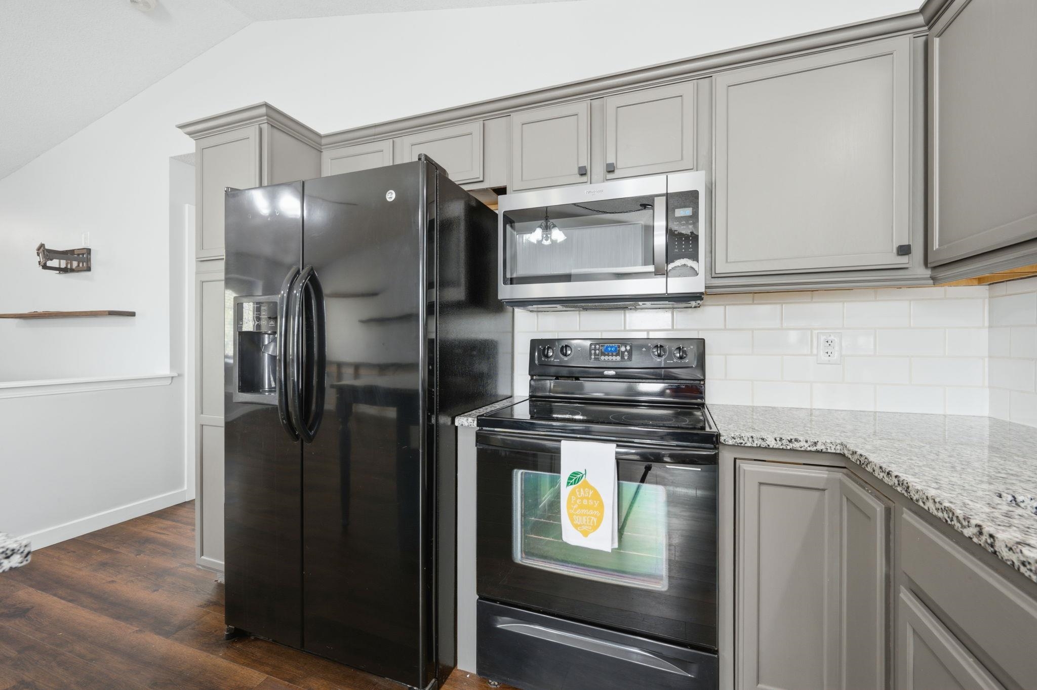 11706 W Westport Property Photo 11
