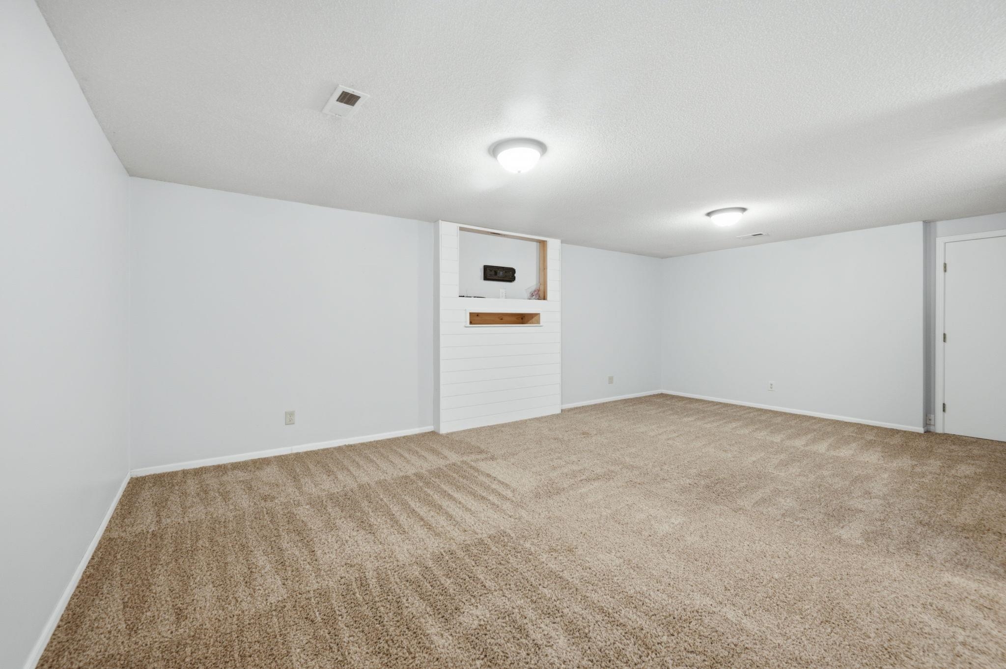 11706 W Westport Property Photo 20