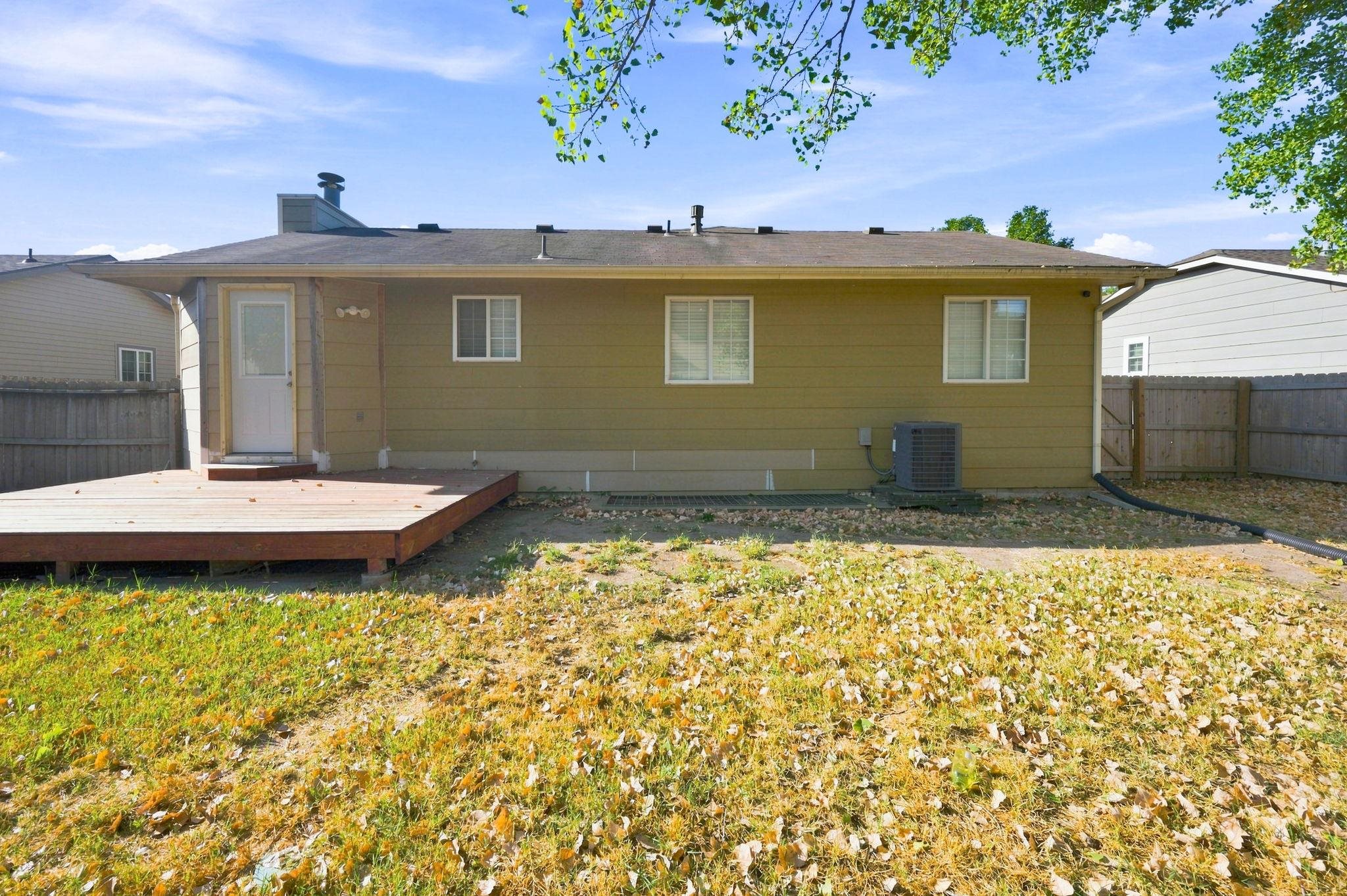 11706 W Westport Property Photo 29