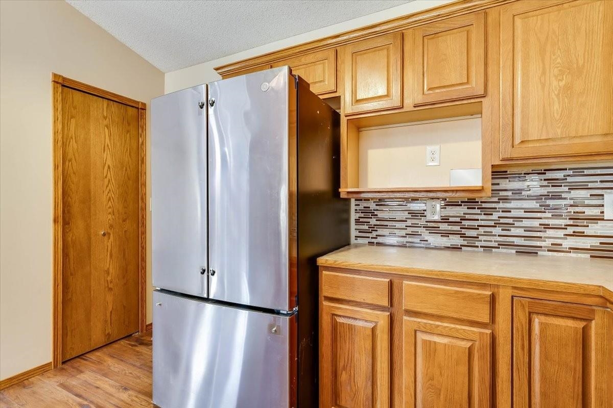4766 N Canterbury Property Photo 9