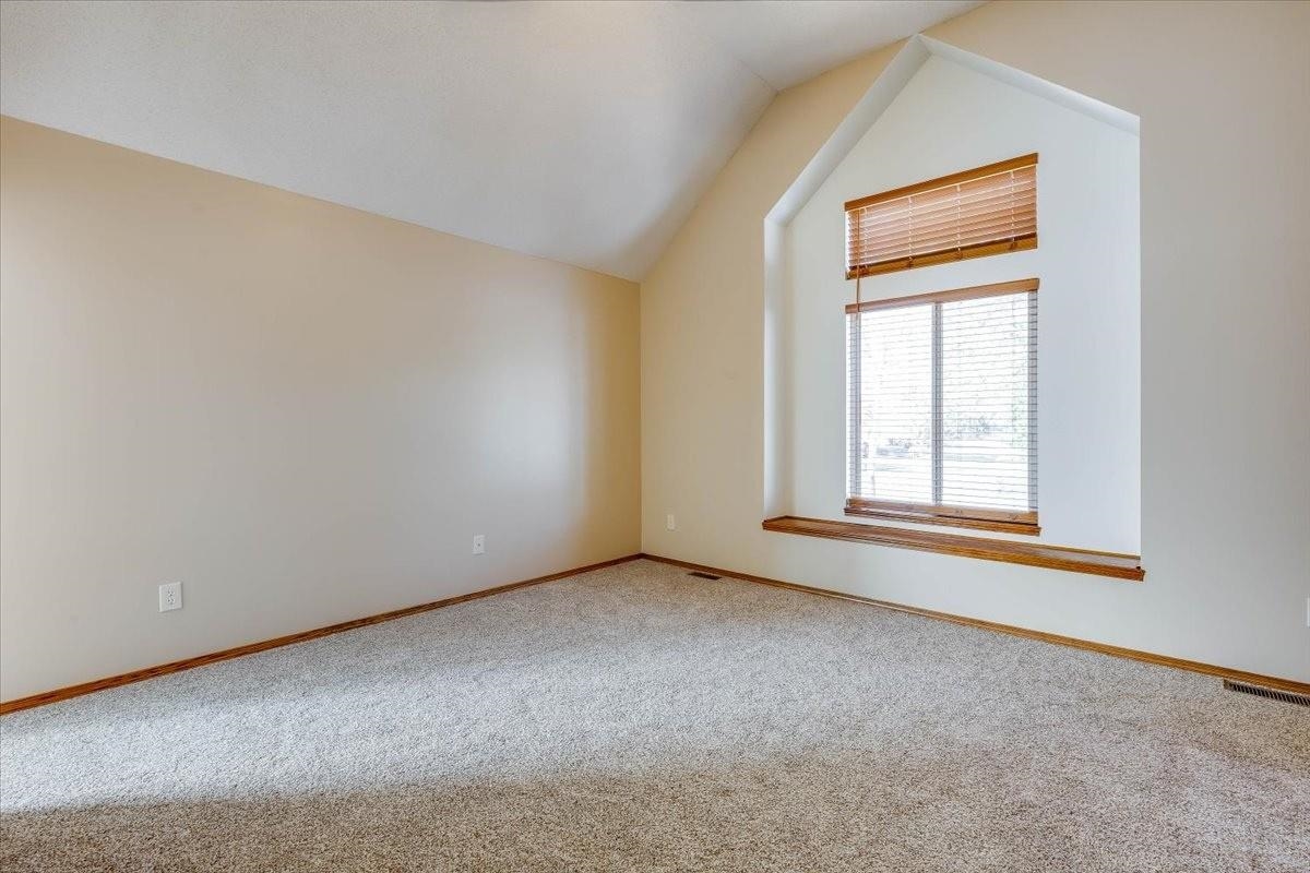 4766 N Canterbury Property Photo 17