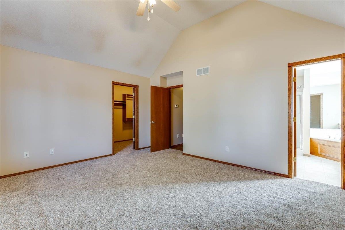 4766 N Canterbury Property Photo 24