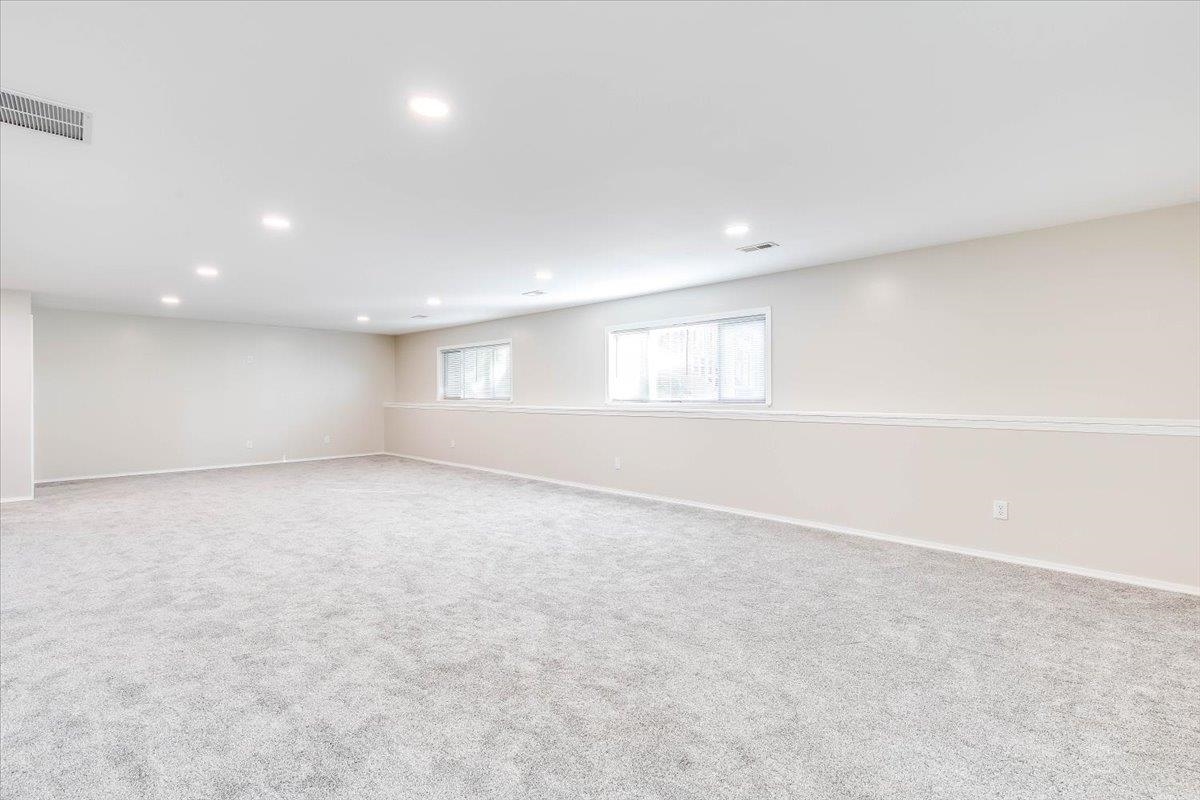 4766 N Canterbury Property Photo 25