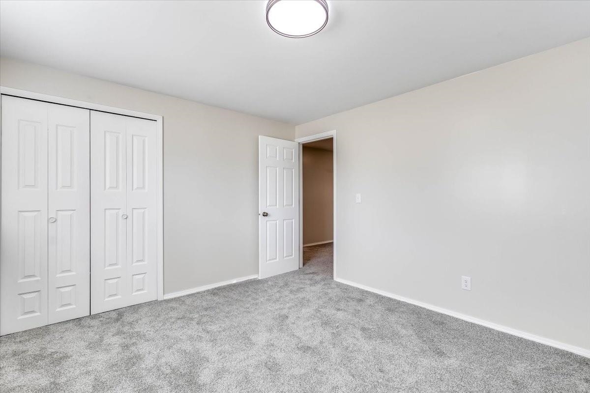 4766 N Canterbury Property Photo 34