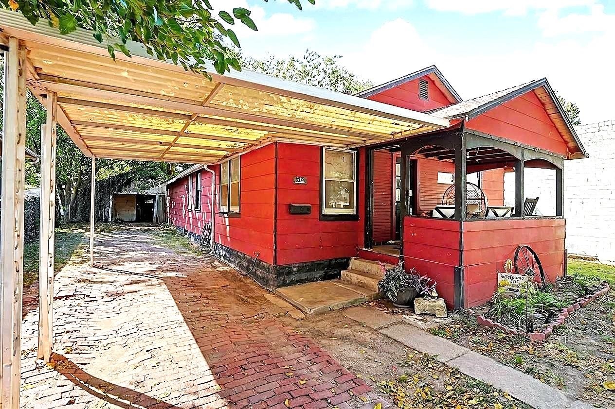 517 N Washington
