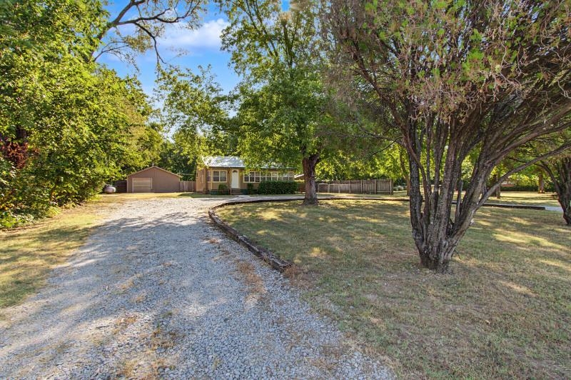 5808 S Southeast Blvd Property Photo 2