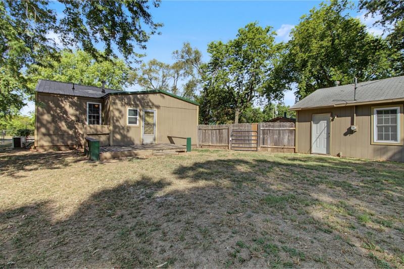 5808 S Southeast Blvd Property Photo 23