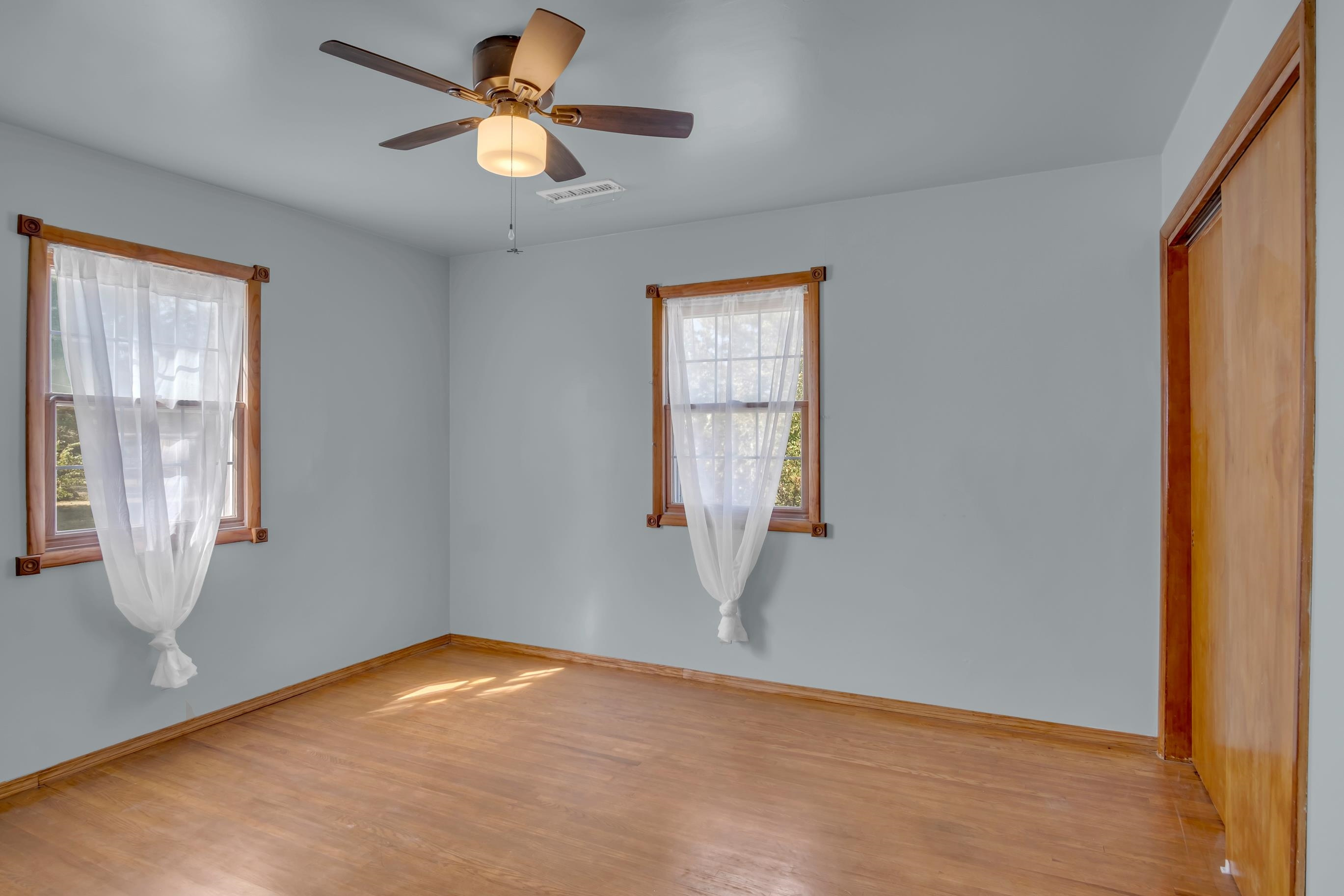 1101 Allison Property Photo 22