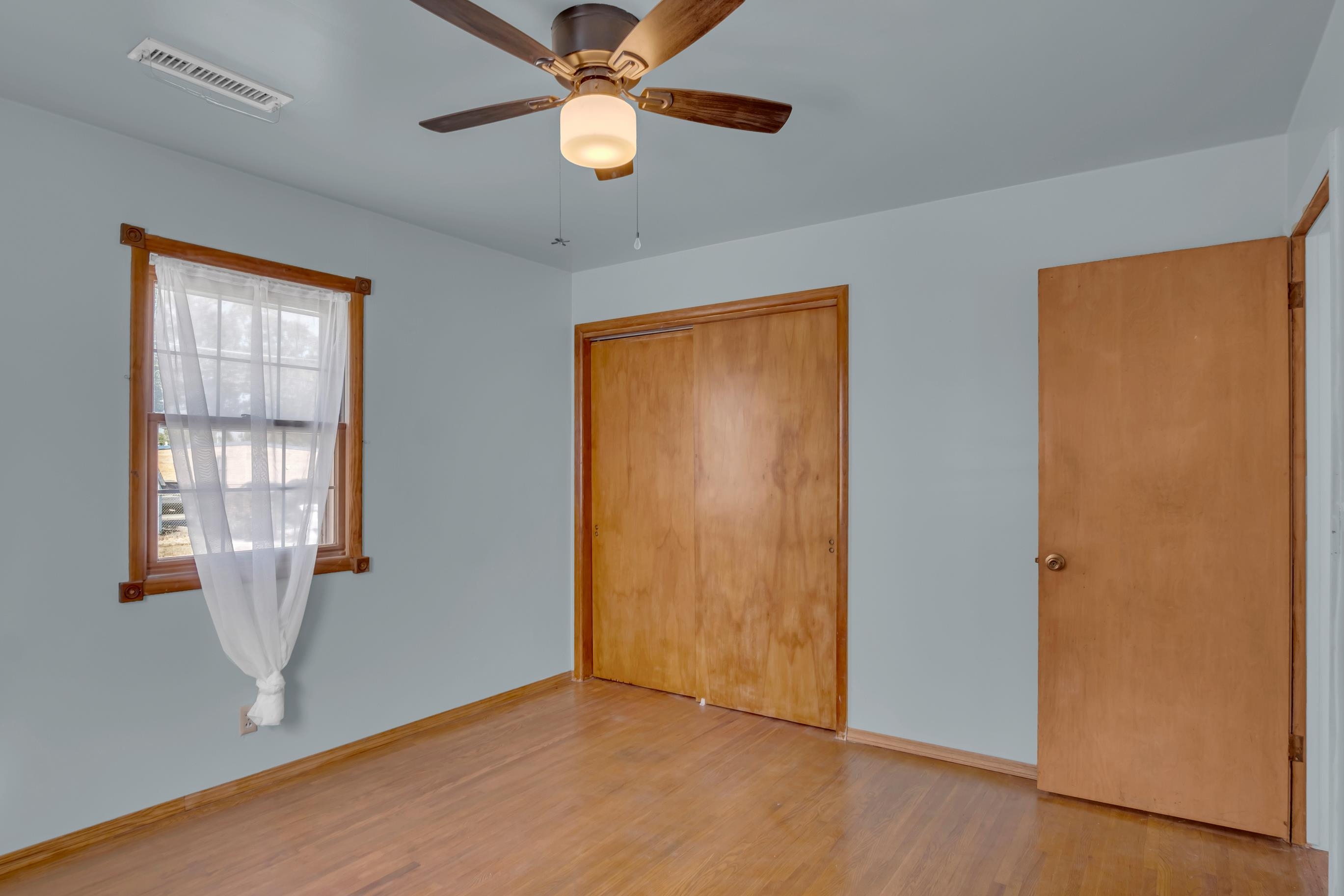 1101 Allison Property Photo 23