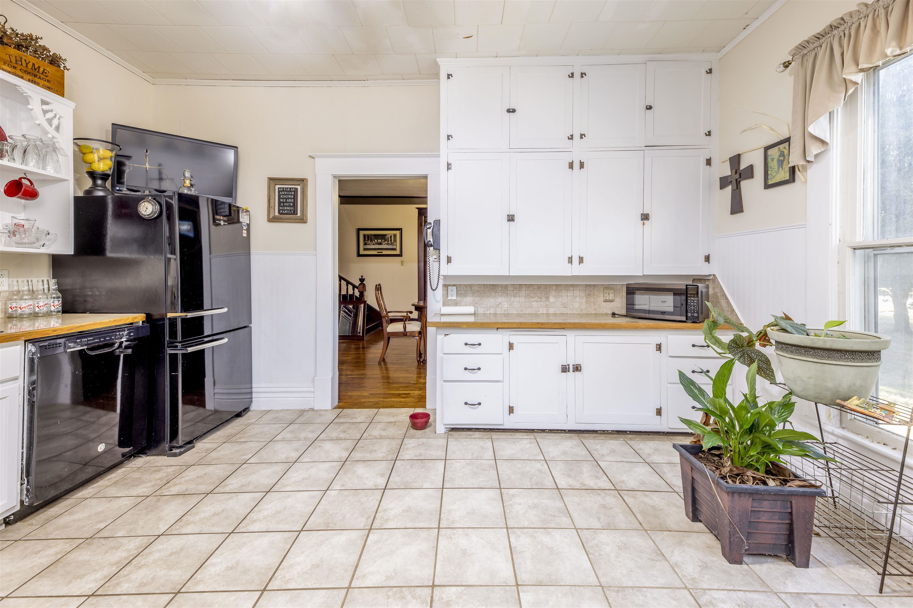 407 S Cedar Property Photo 17