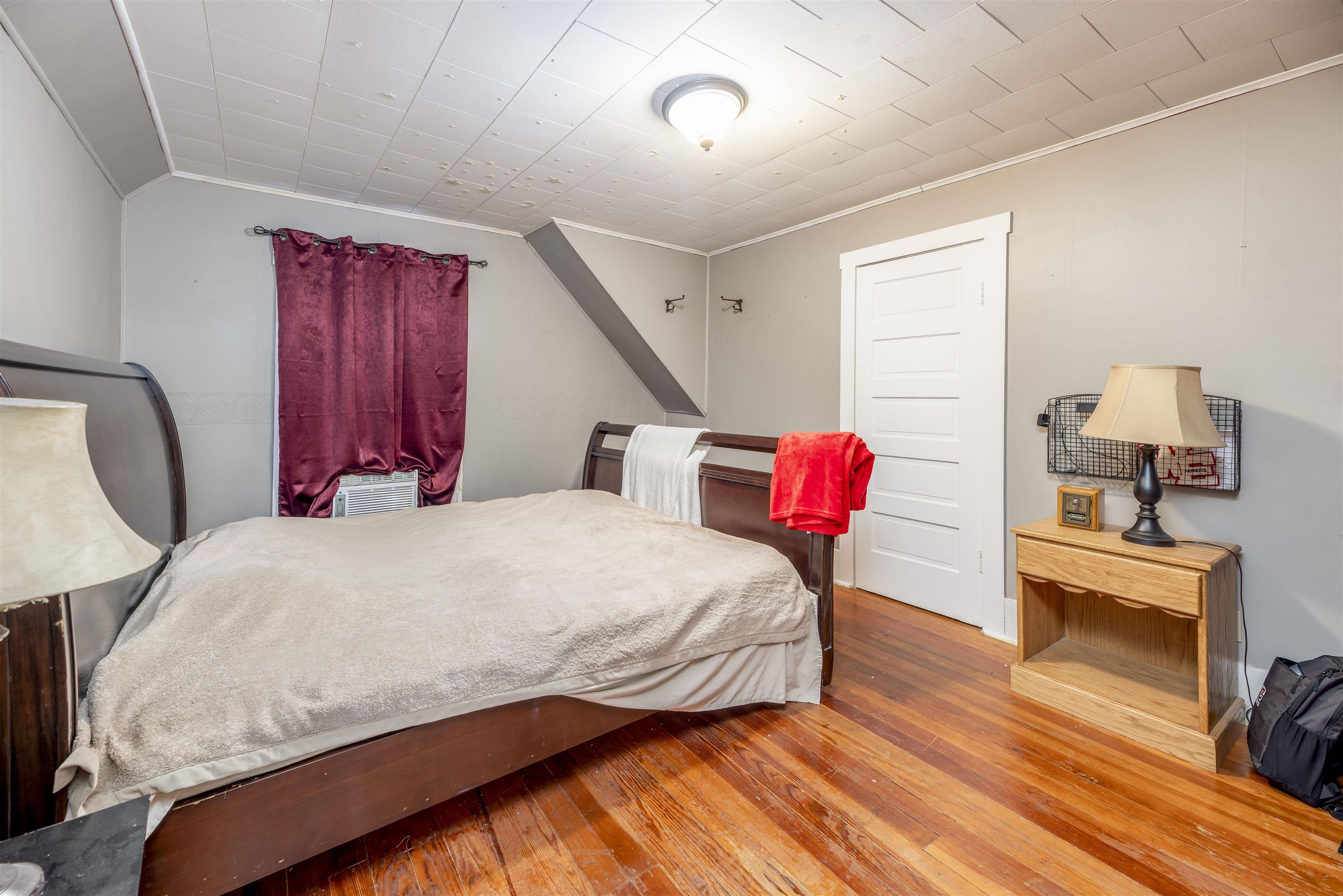 407 S Cedar Property Photo 23