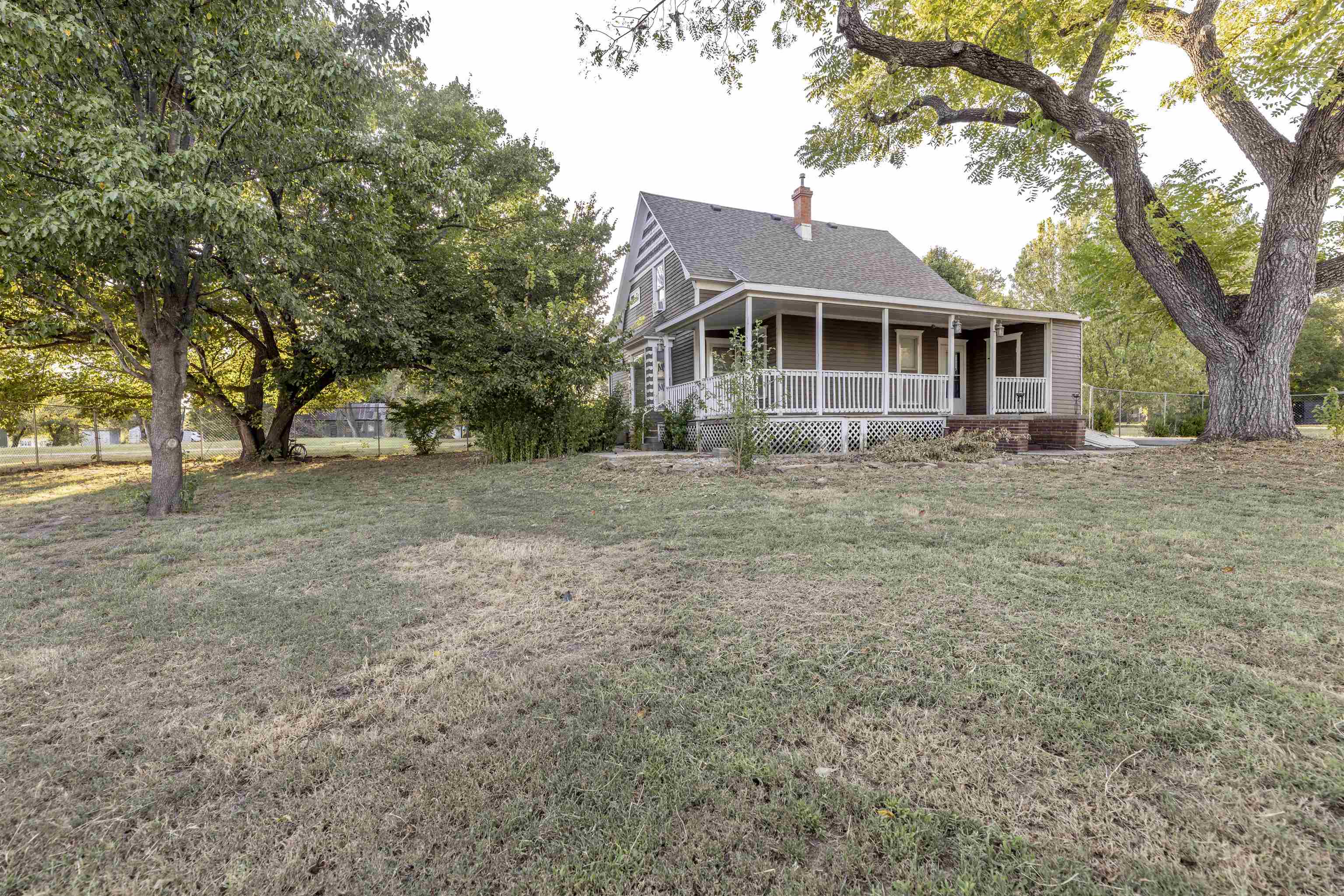407 S Cedar Property Photo 29