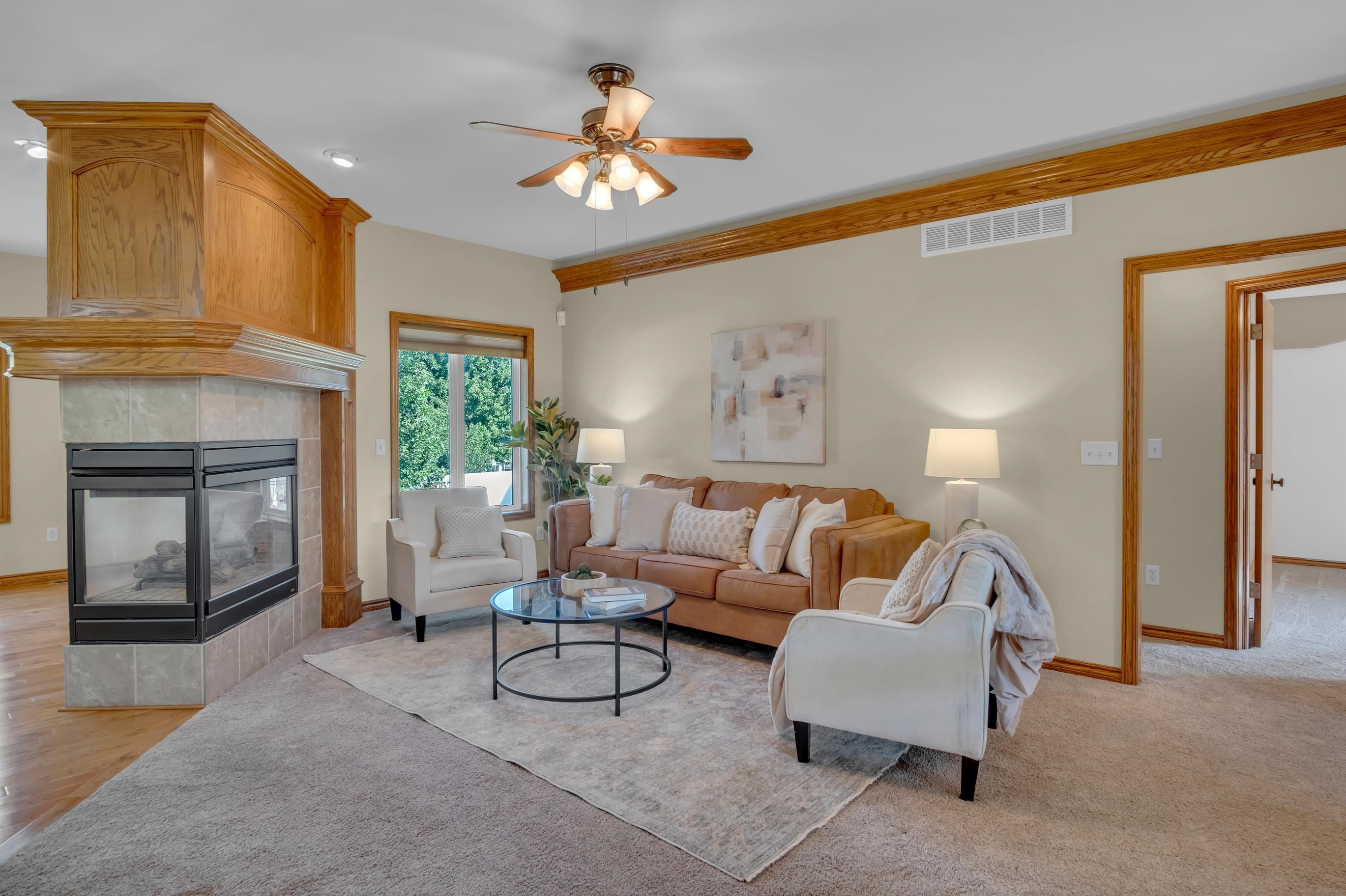 615 Autumn Glen Ct Property Photo 4