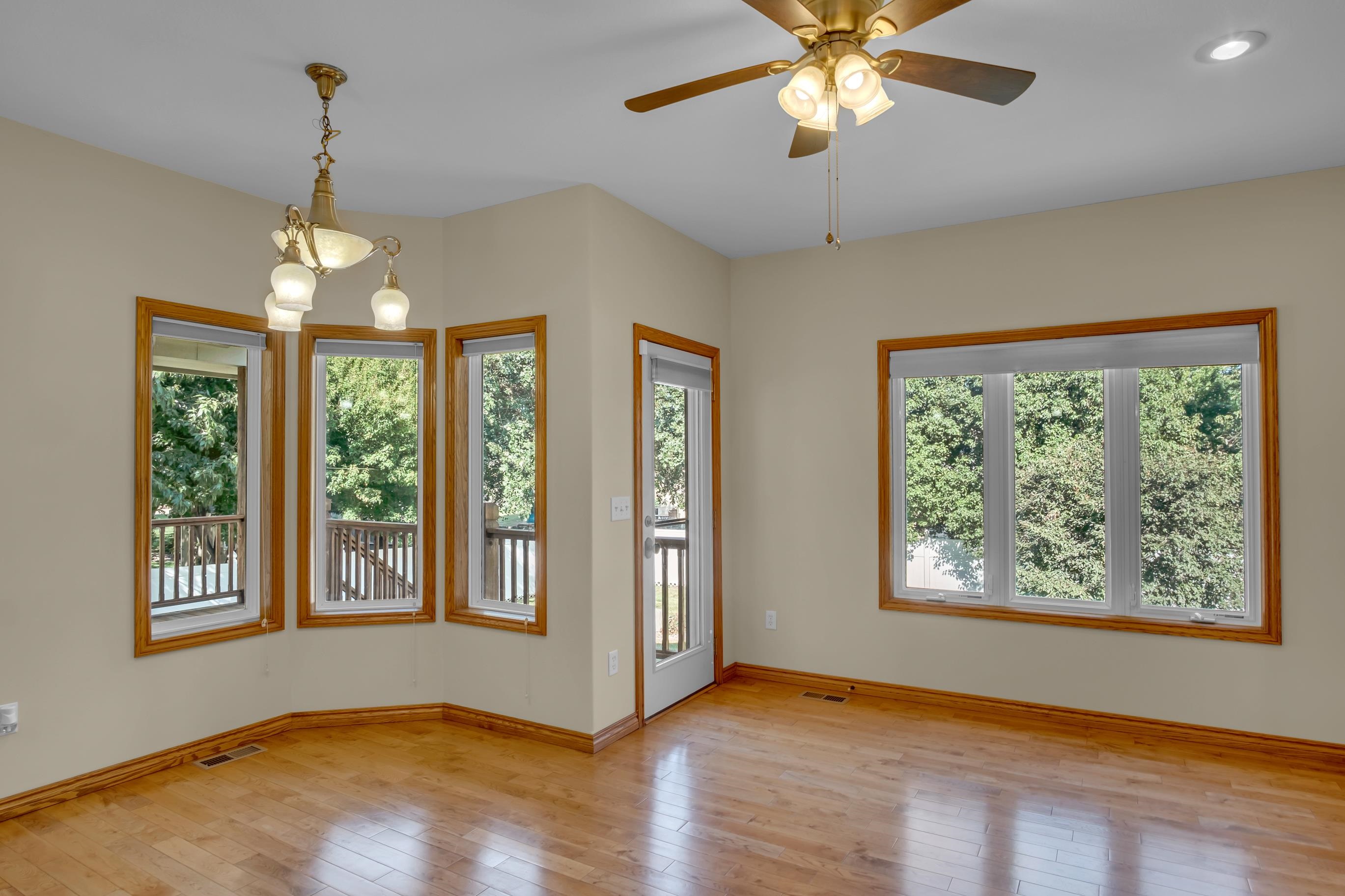 615 Autumn Glen Ct Property Photo 7