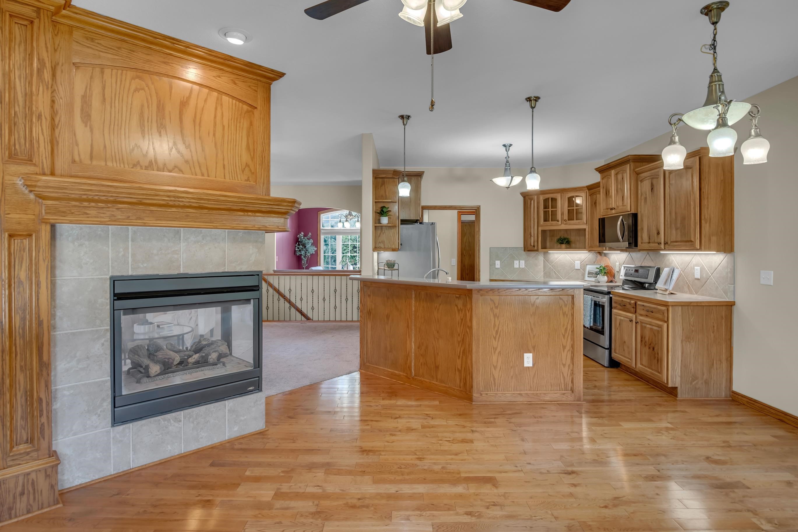 615 Autumn Glen Ct Property Photo 8
