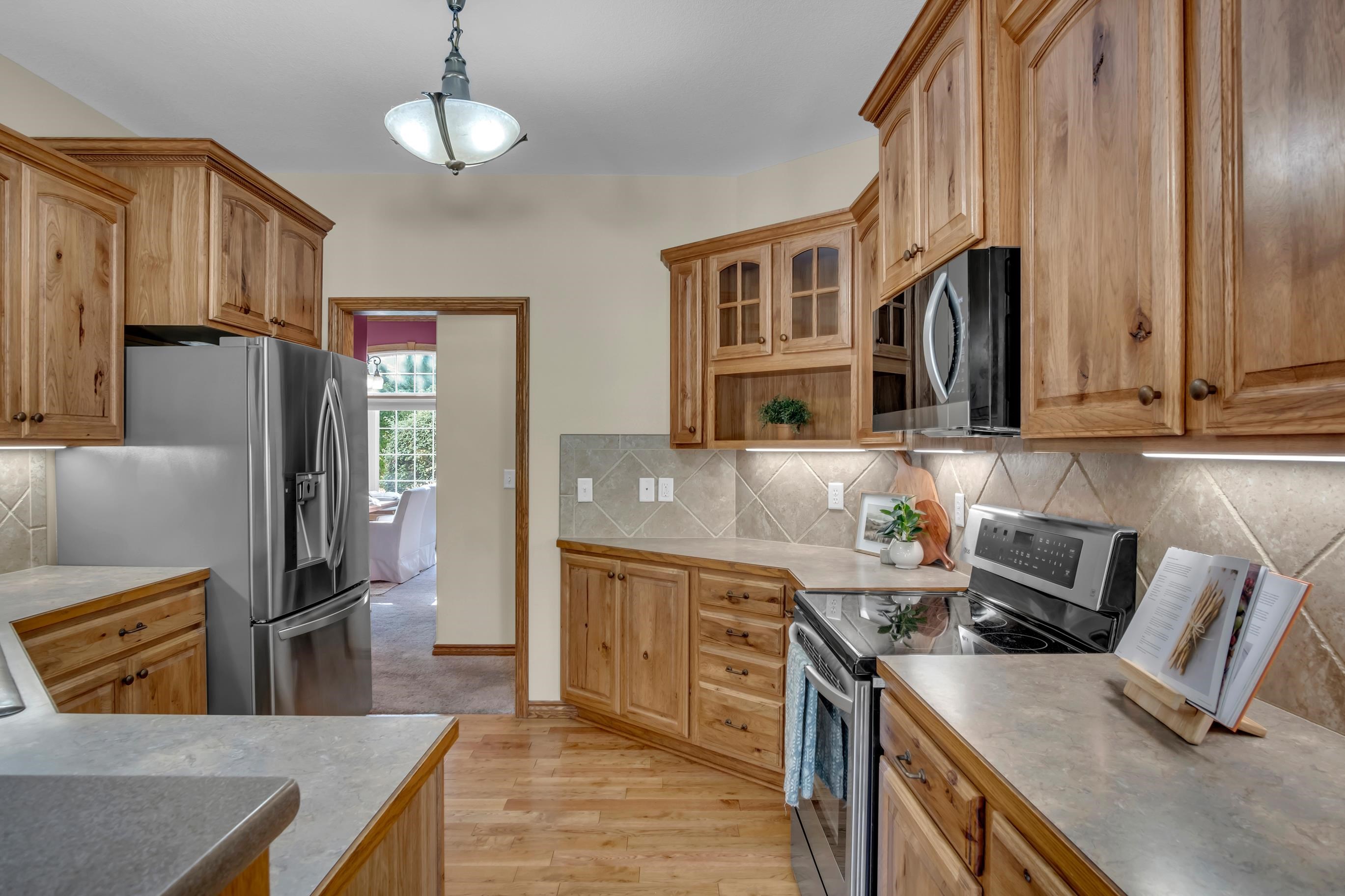 615 Autumn Glen Ct Property Photo 11