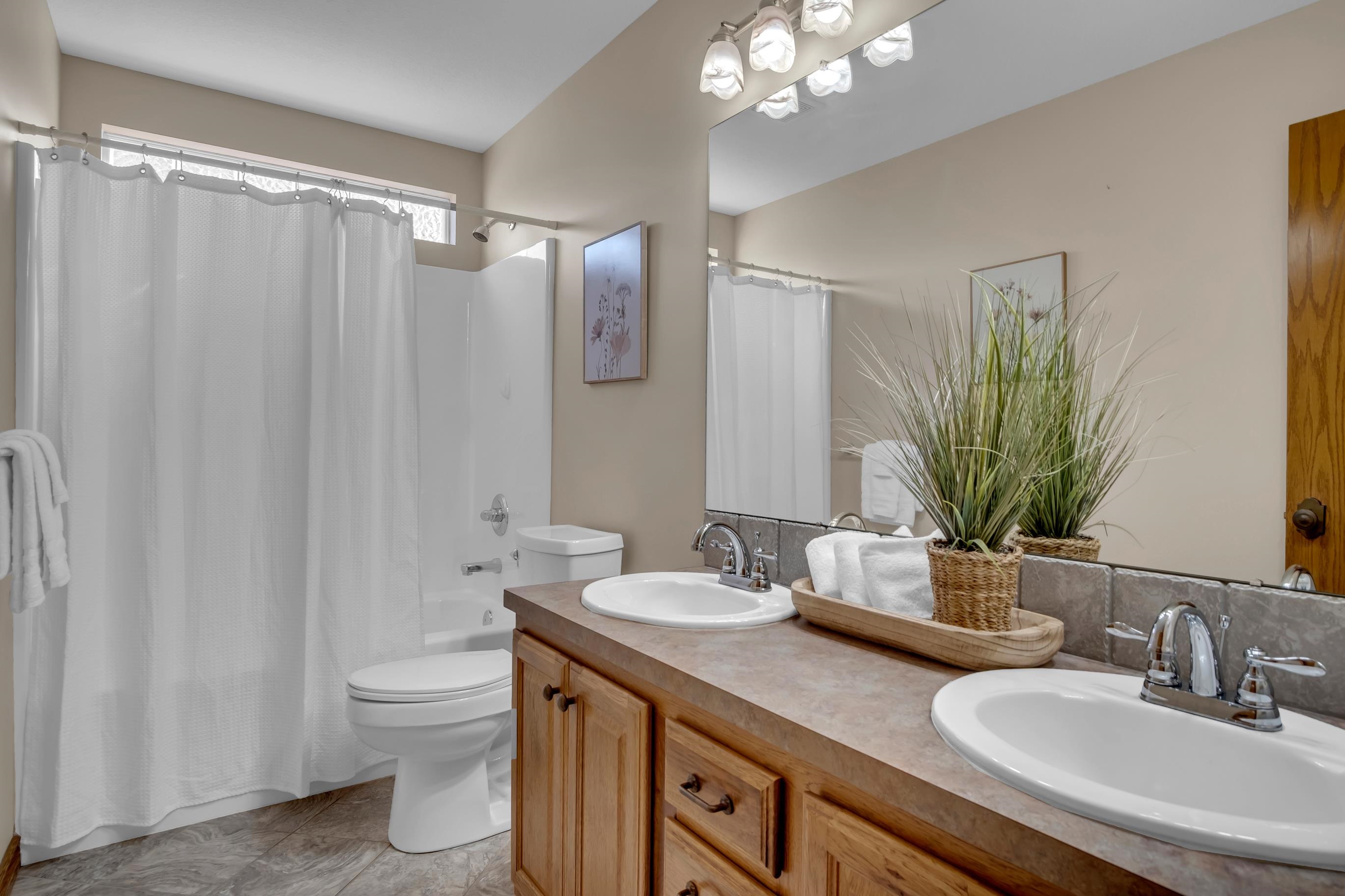 615 Autumn Glen Ct Property Photo 23