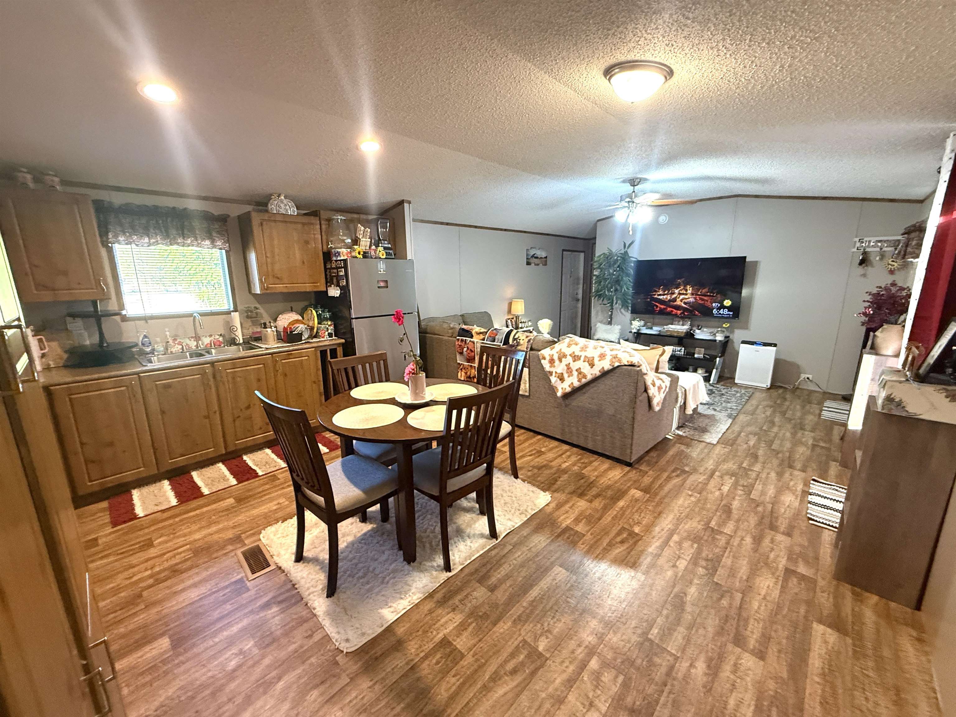 110 N Miller St Property Photo 6