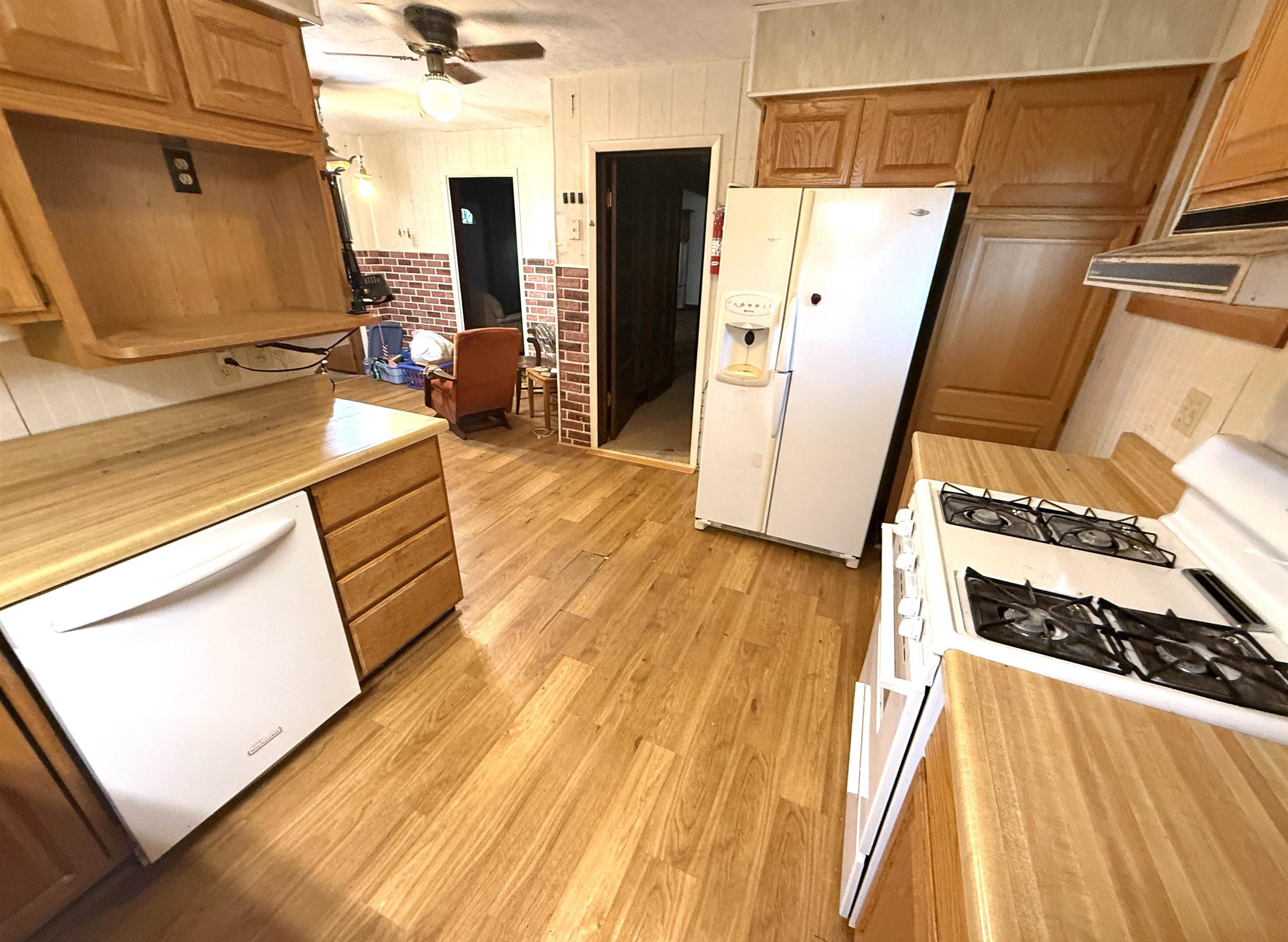 405 N Harper Property Photo 21