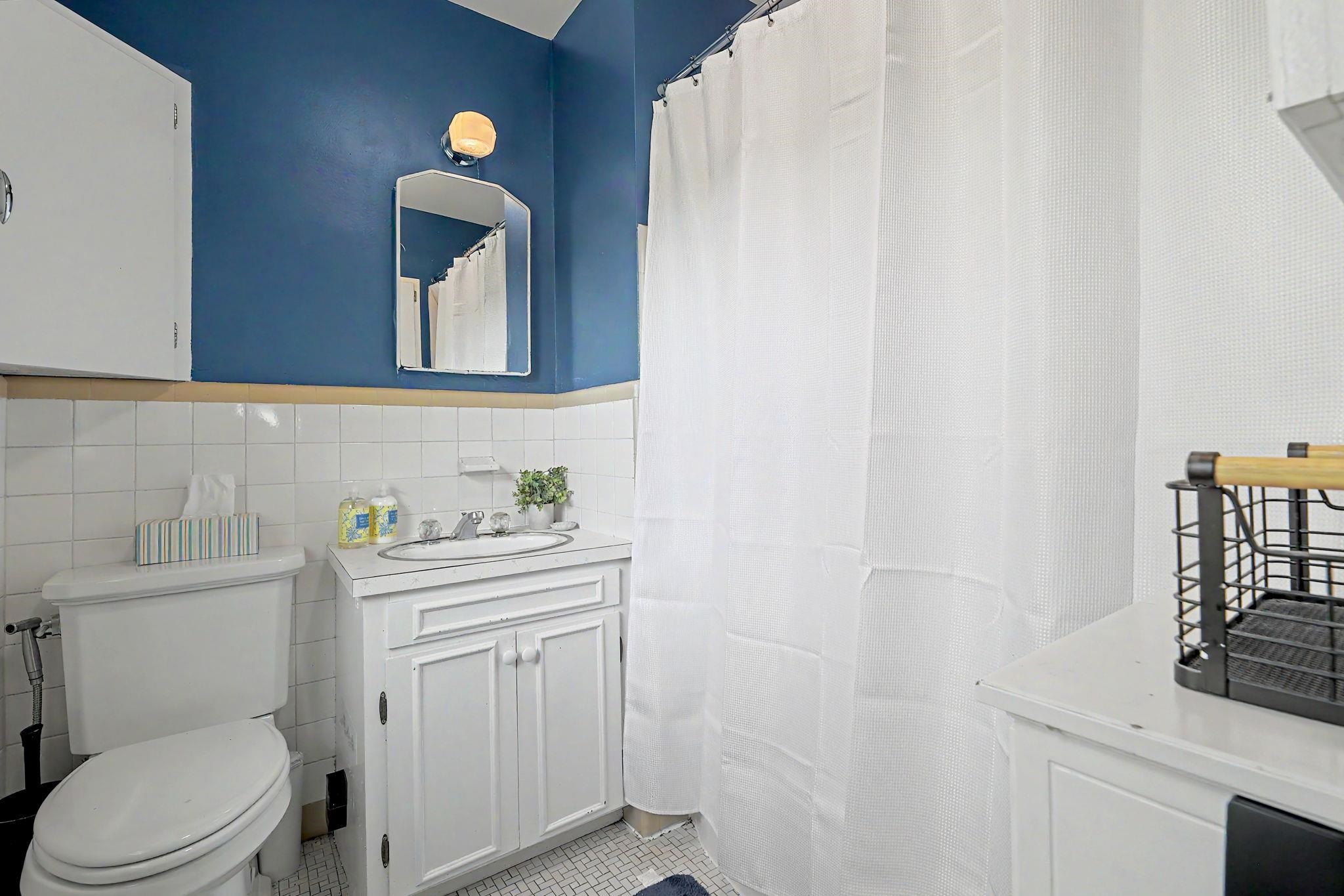 138 S Parkwood Ln Property Photo 10