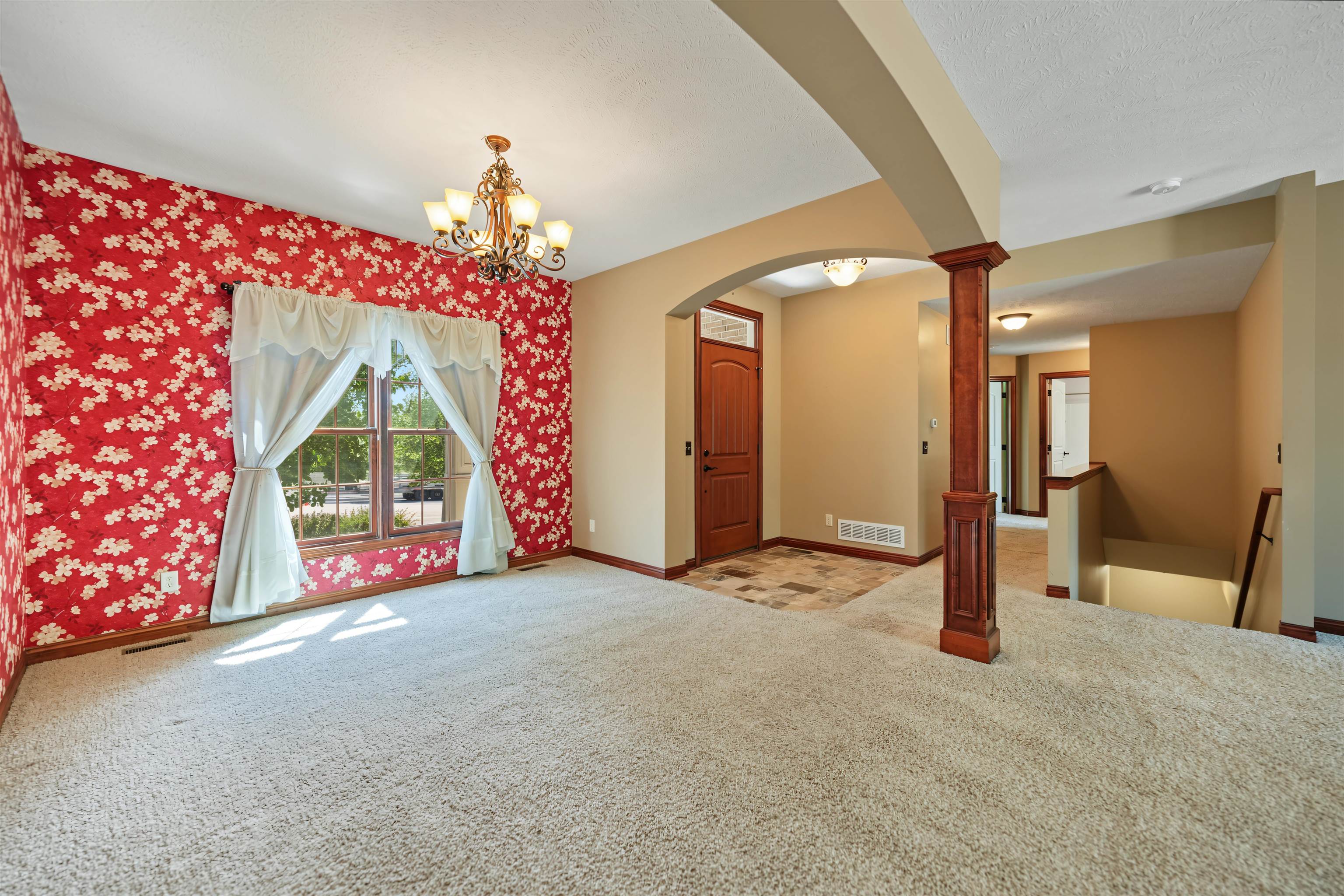 2213 Pinecrest Cir. Property Photo 20