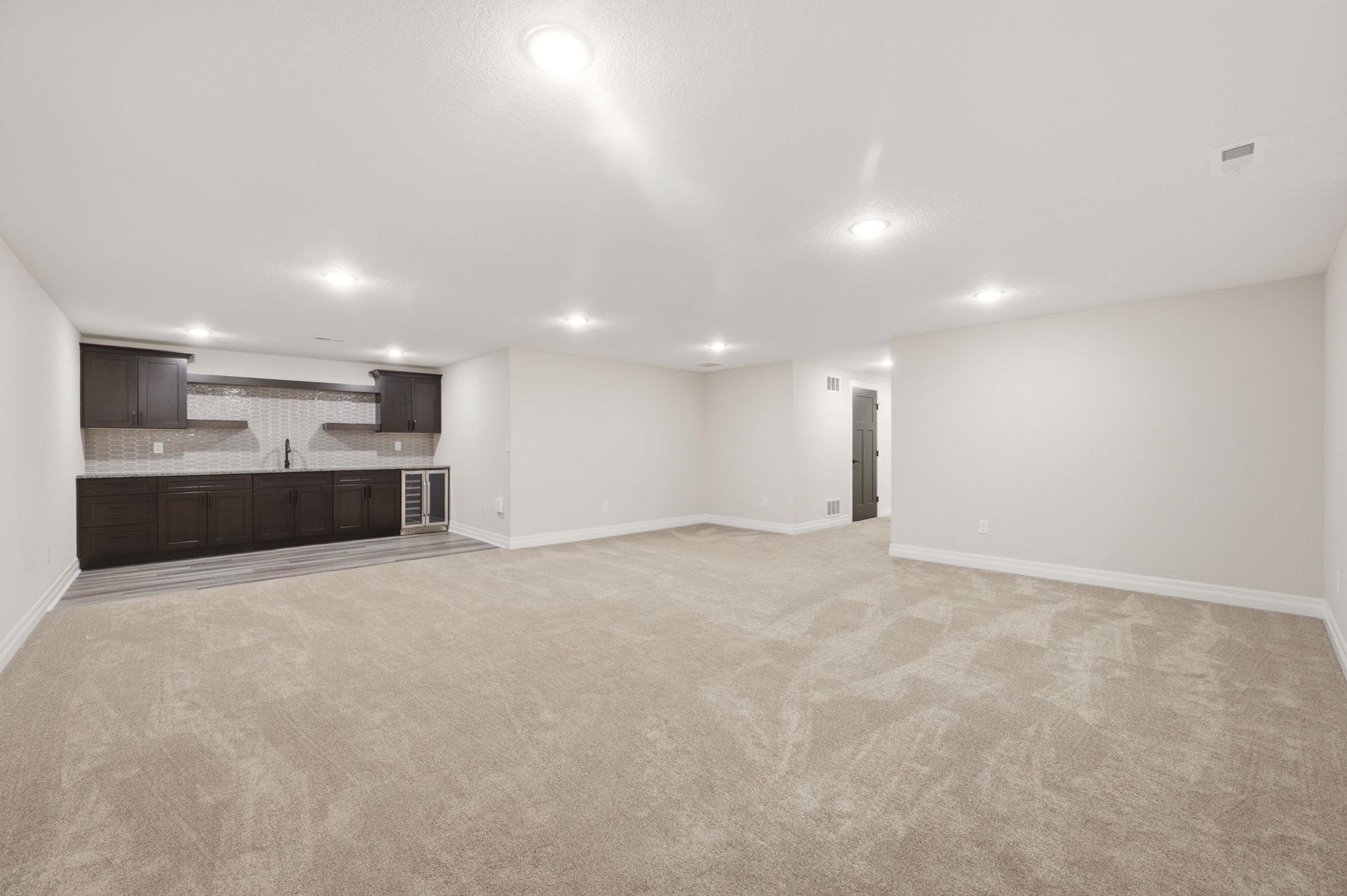 5885 N Saint Paul Ct Property Photo 22