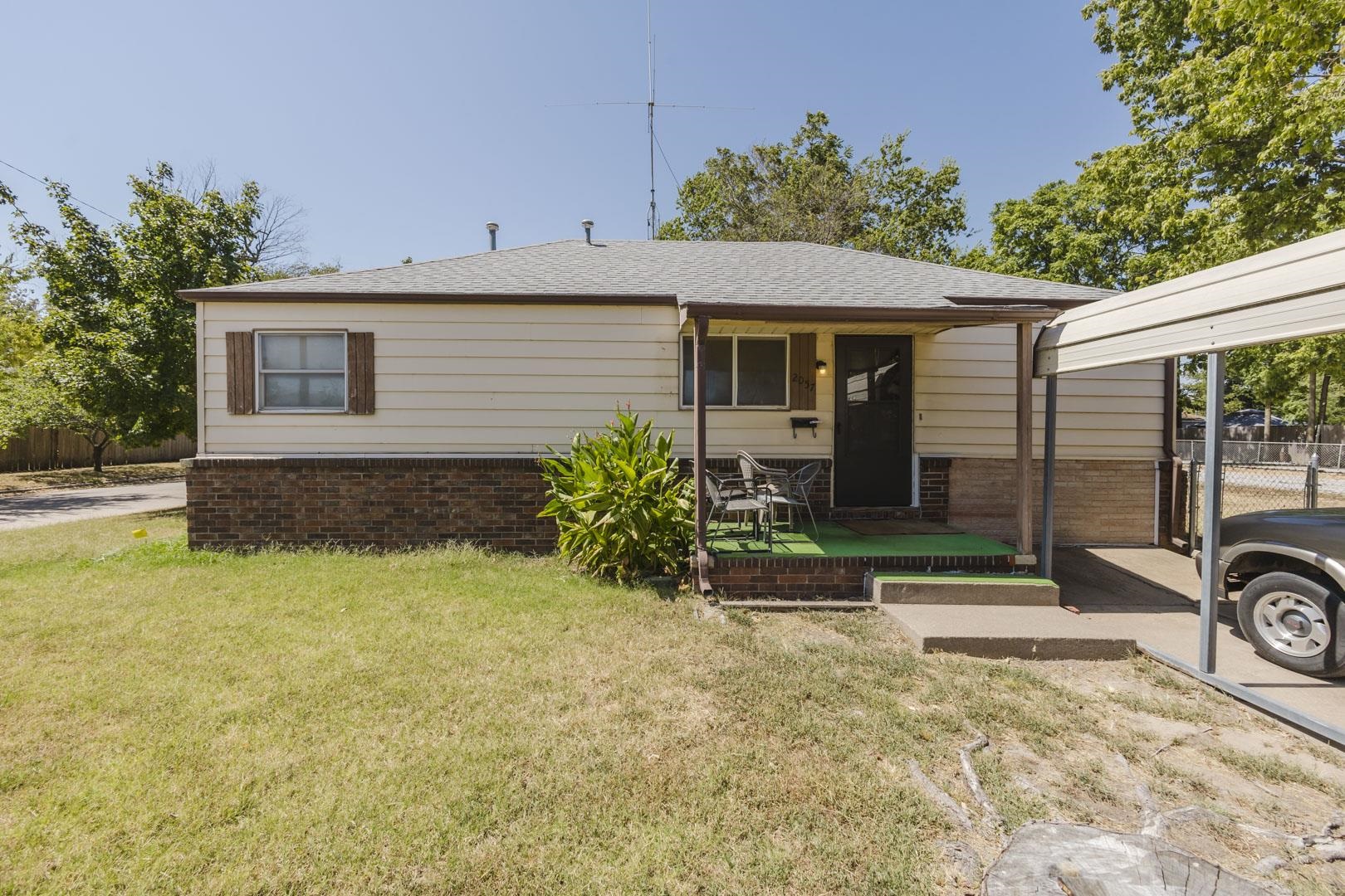 2057 S Santa Fe St. Property Photo 1