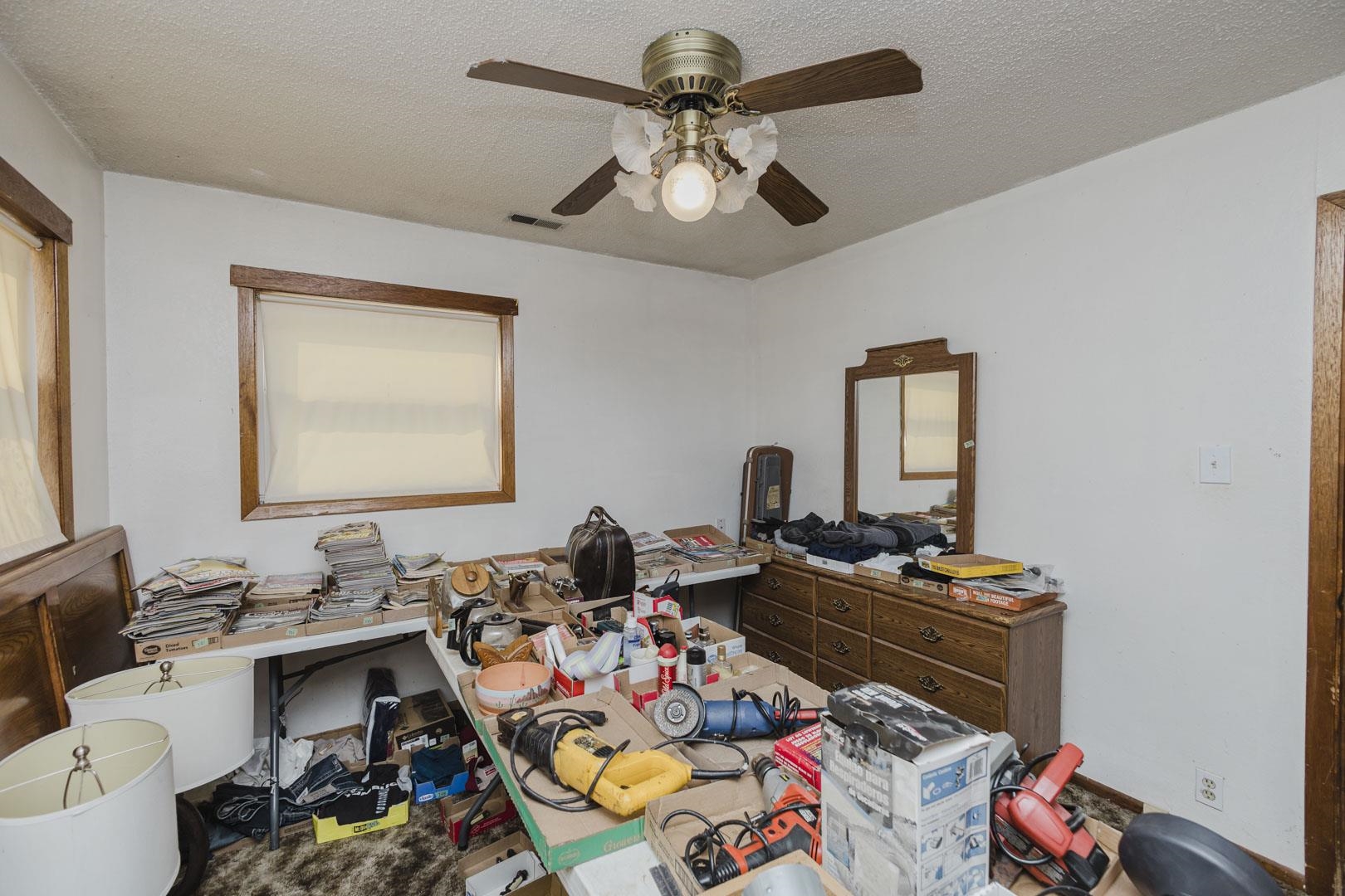 2057 S Santa Fe St. Property Photo 17